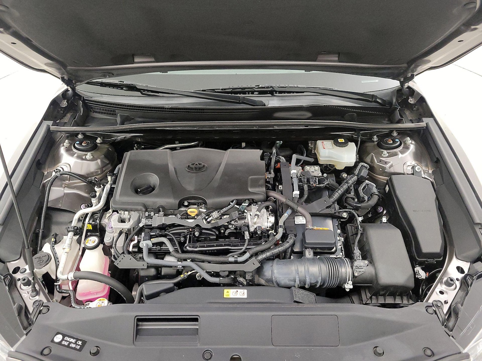 2022 Toyota Camry SE - Photo 22