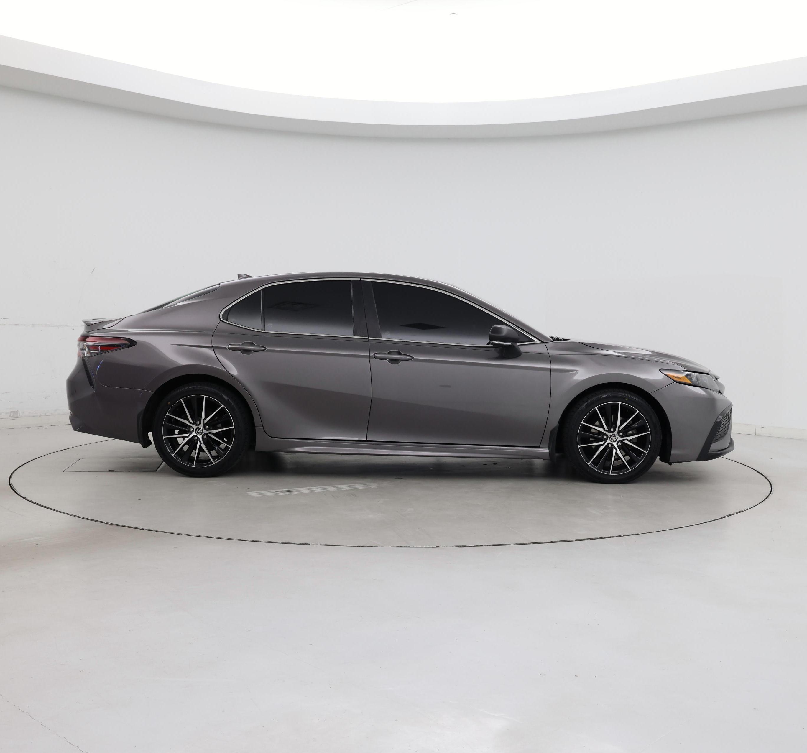 Thumbnail: 2022 Toyota Camry - 7
