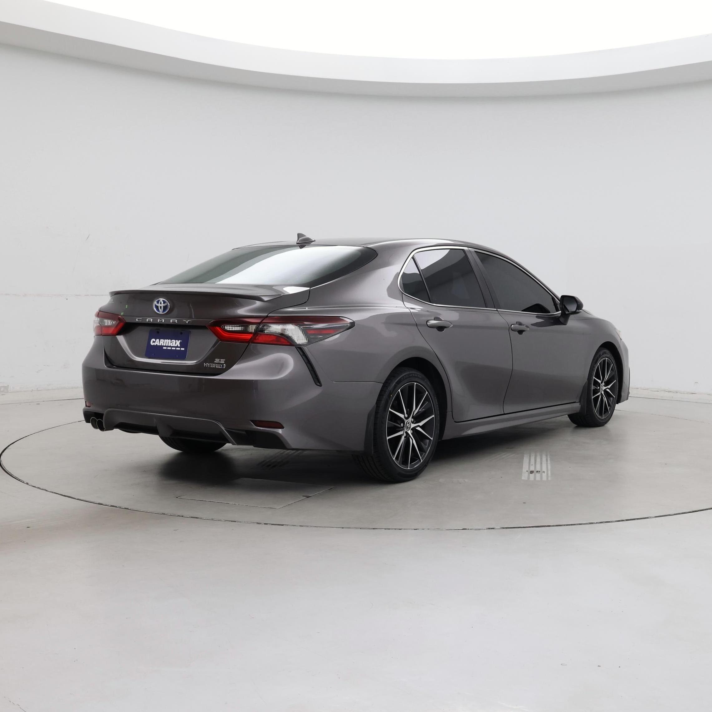Thumbnail: 2022 Toyota Camry - 8