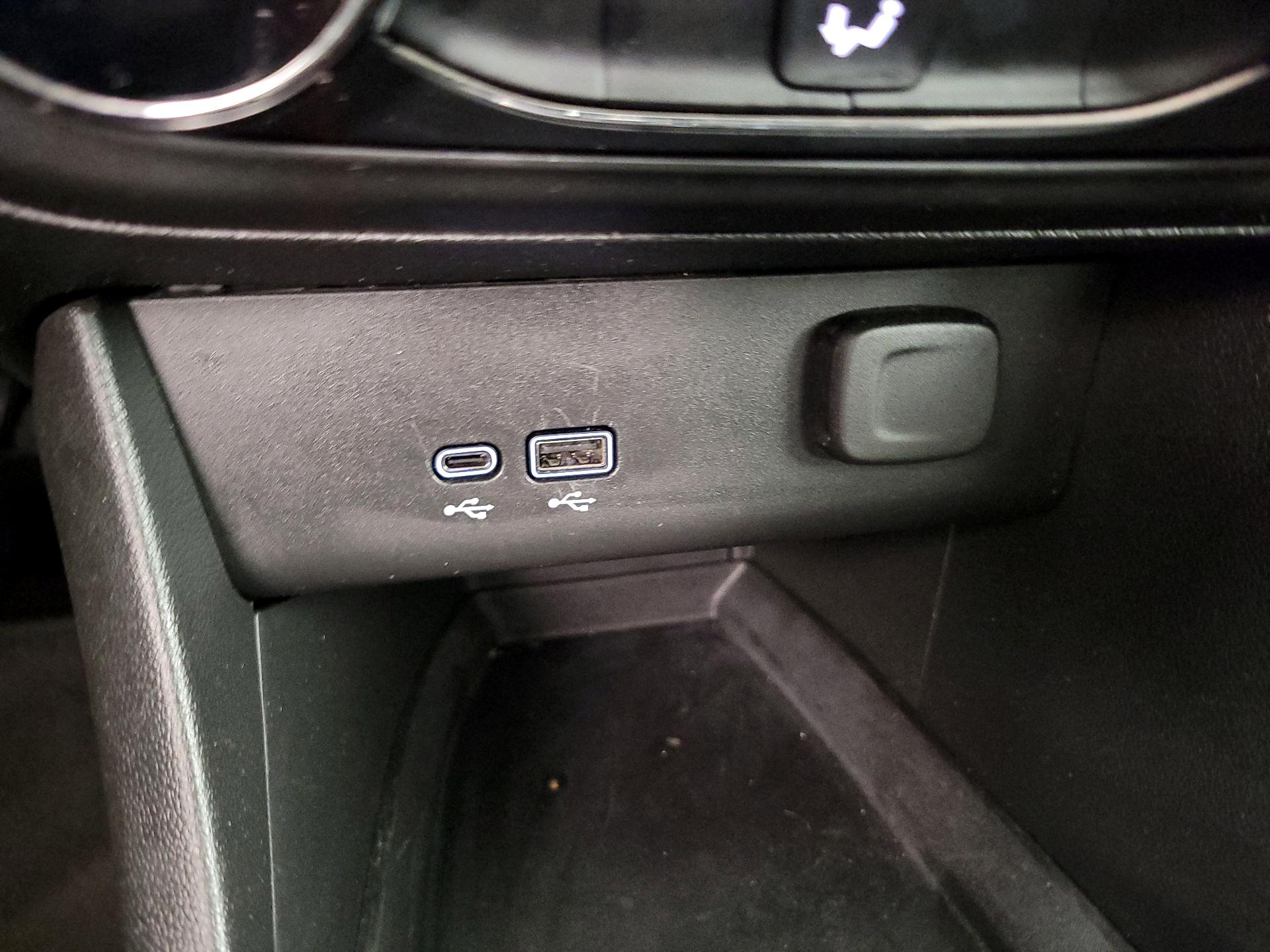 Thumbnail: 2024 Buick Encore GX - 18