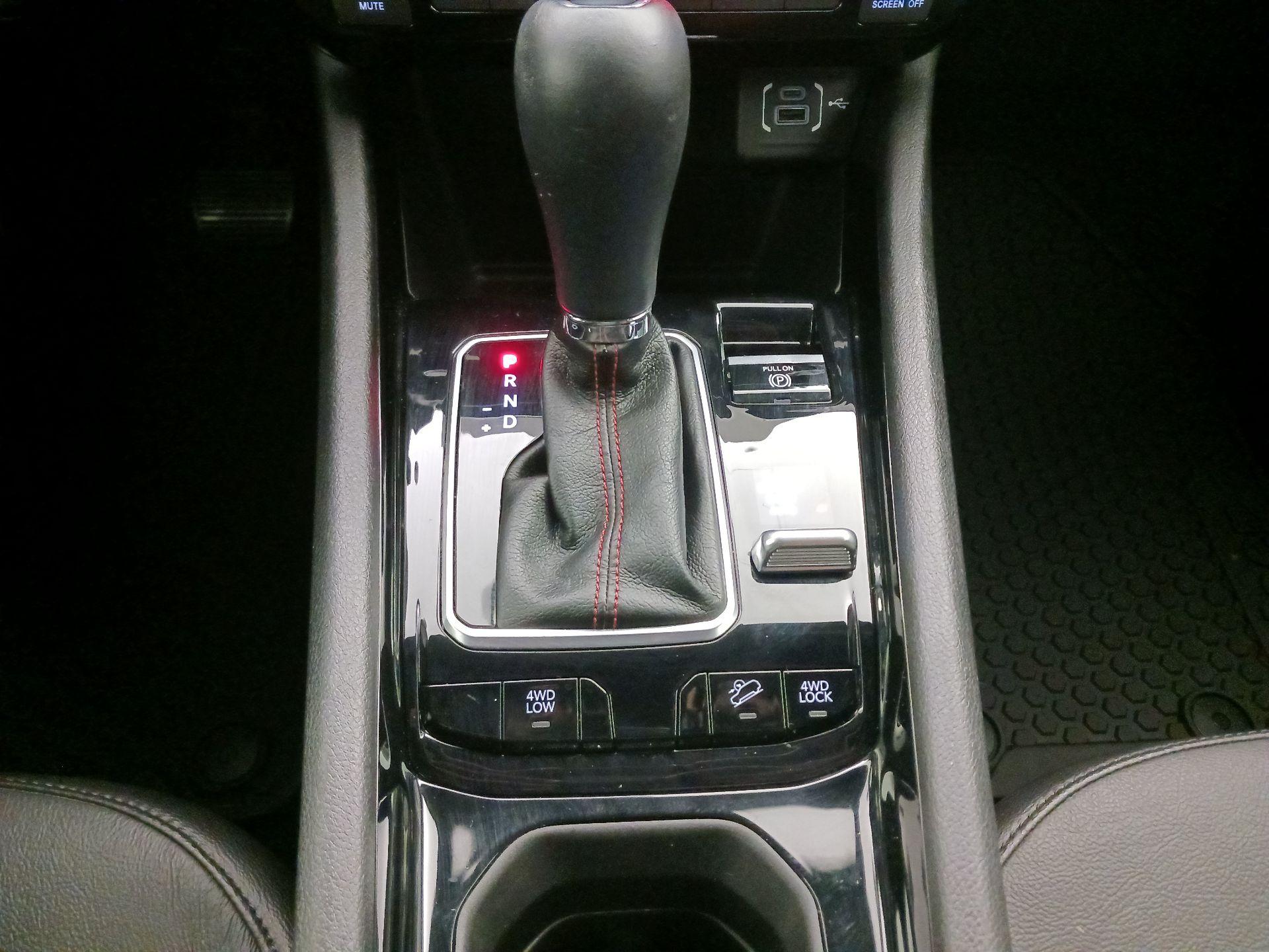 Thumbnail: 2023 Jeep Compass - 17