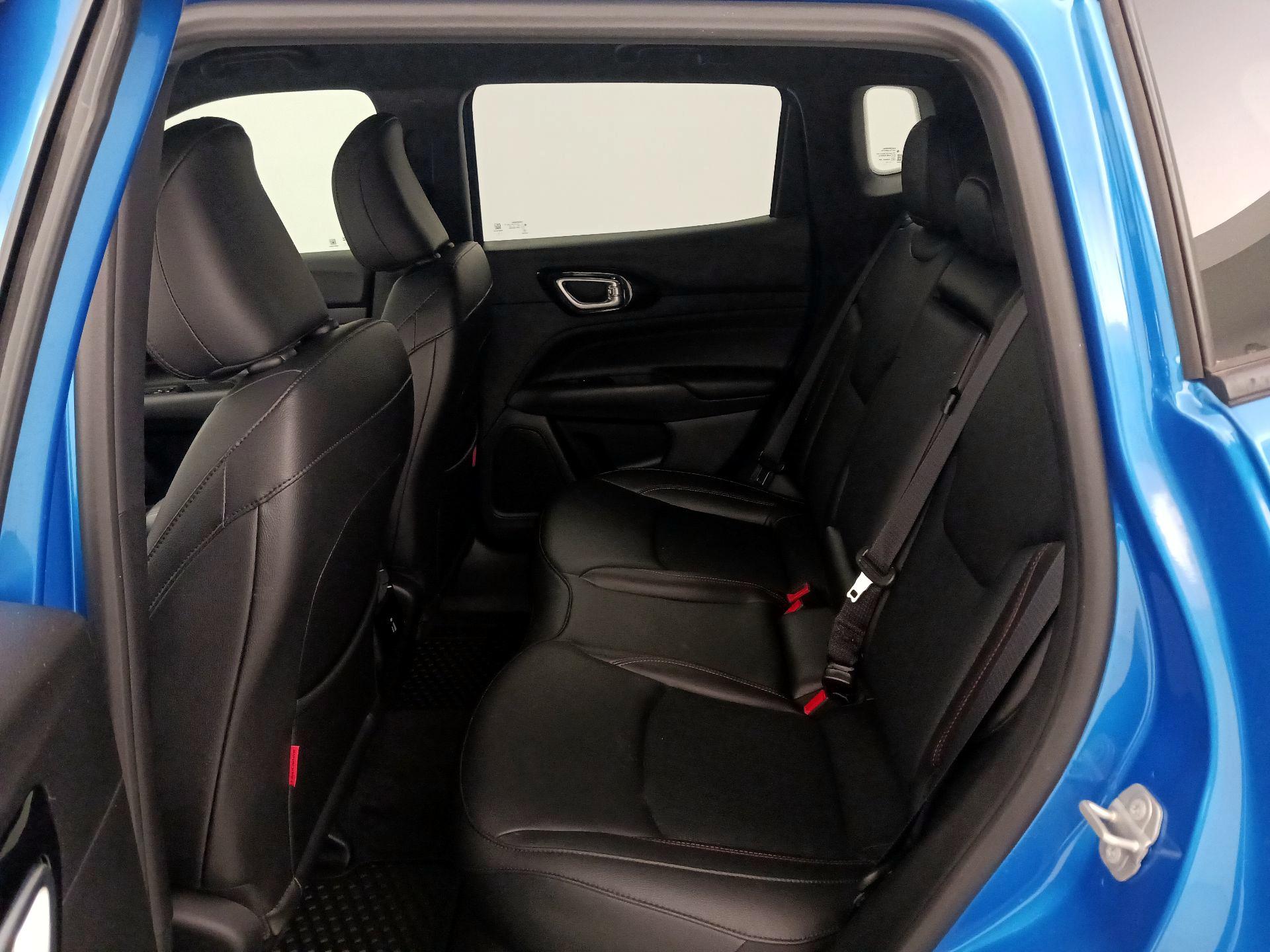 Thumbnail: 2023 Jeep Compass - 19