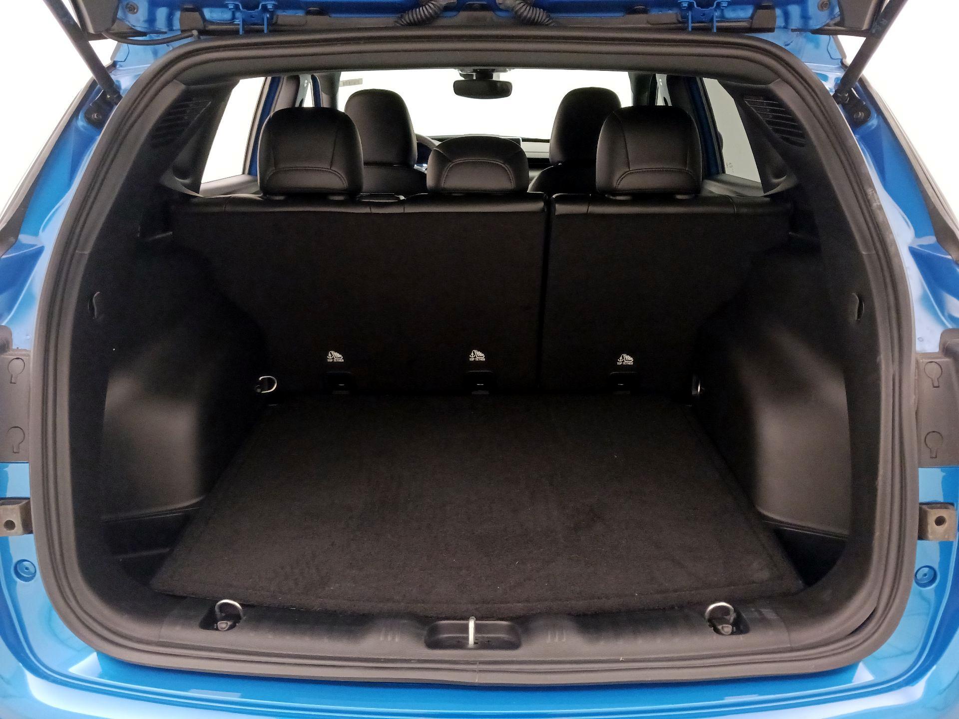 Thumbnail: 2023 Jeep Compass - 20