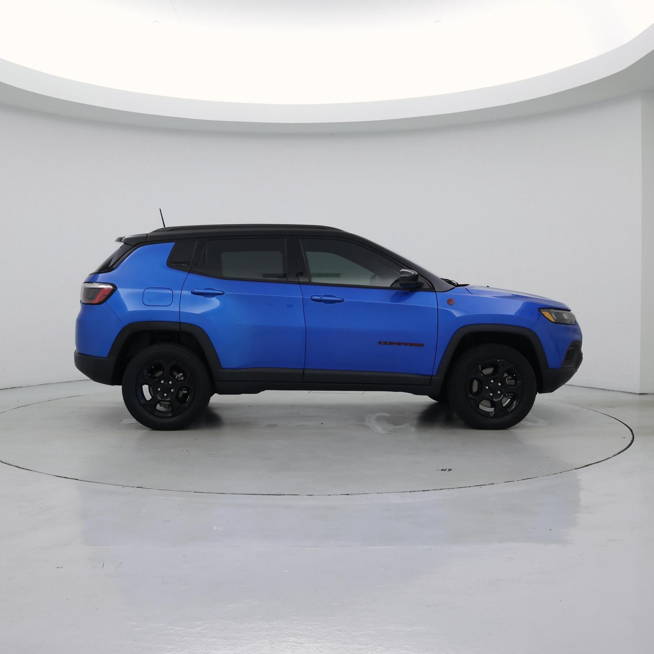 Thumbnail: 2023 Jeep Compass - 7