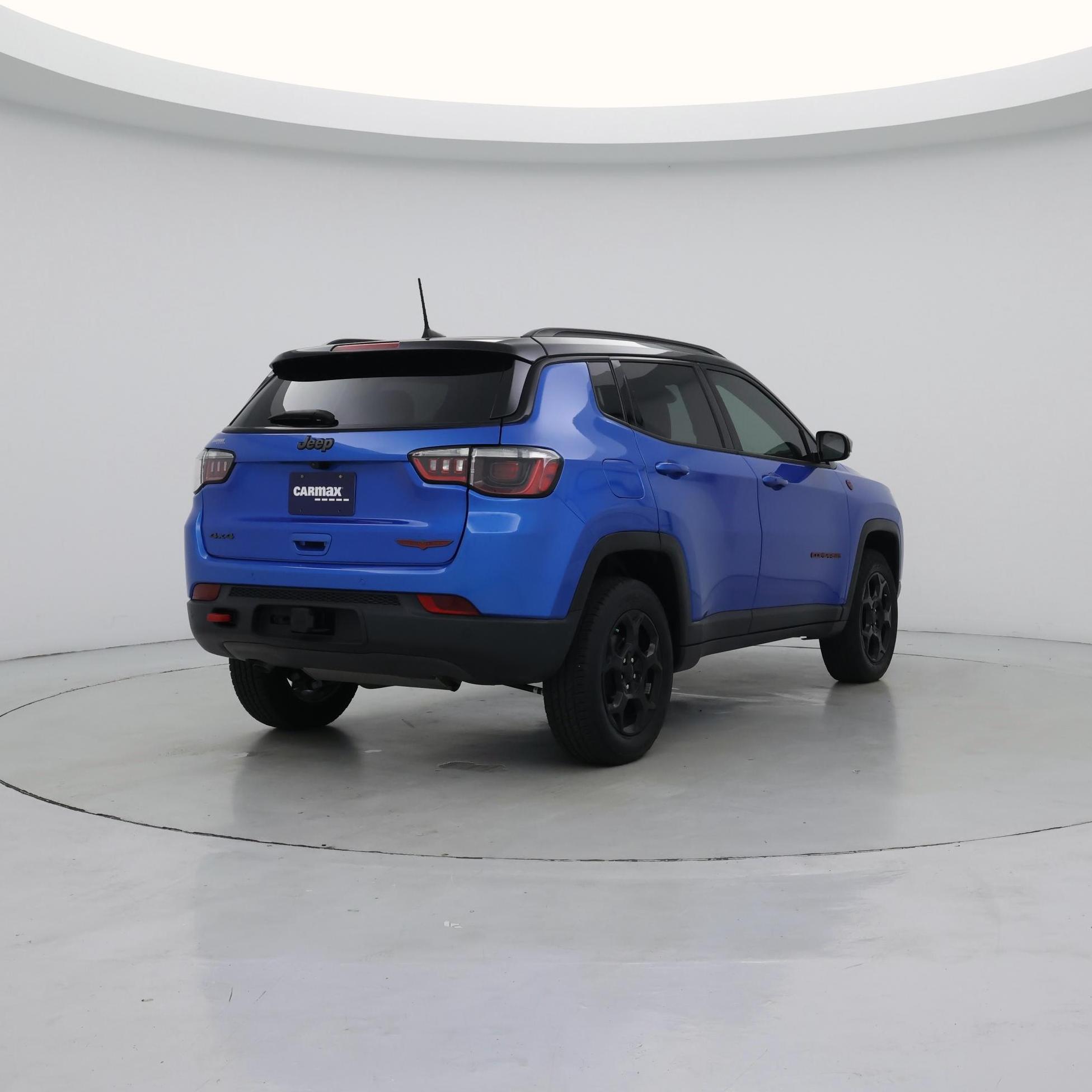 Thumbnail: 2023 Jeep Compass - 8