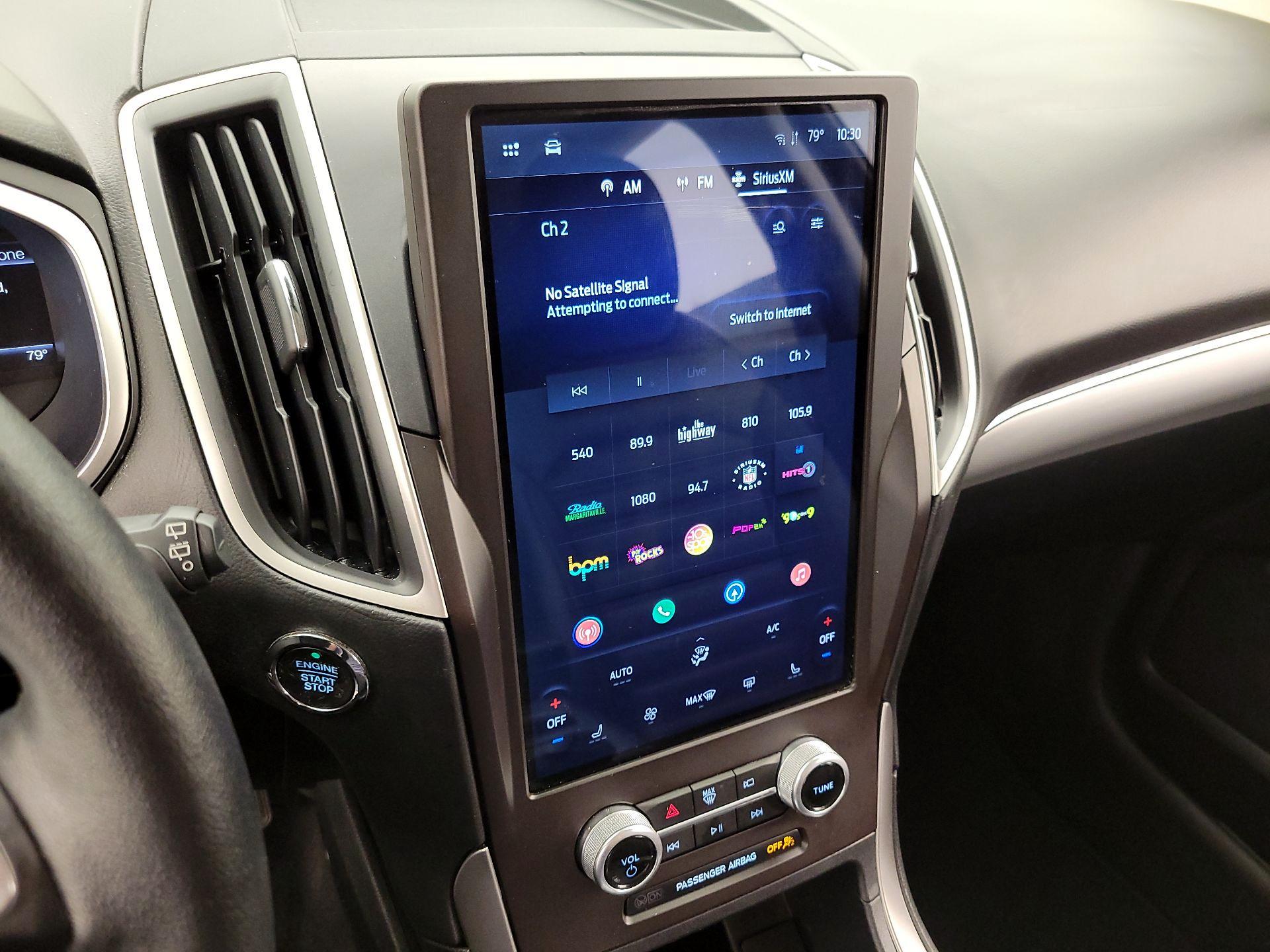 Thumbnail: 2021 Ford Edge - 15