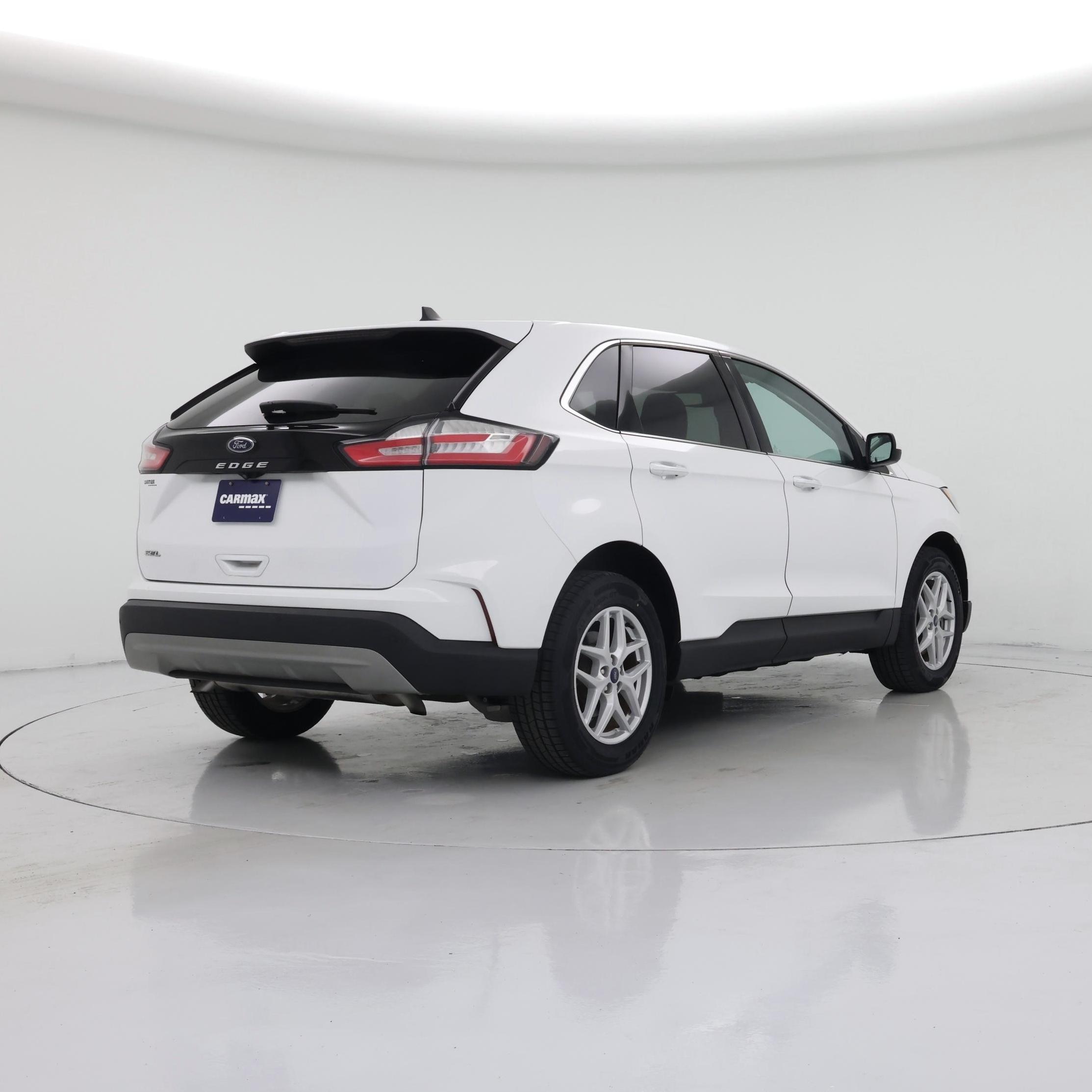 Thumbnail: 2021 Ford Edge - 8