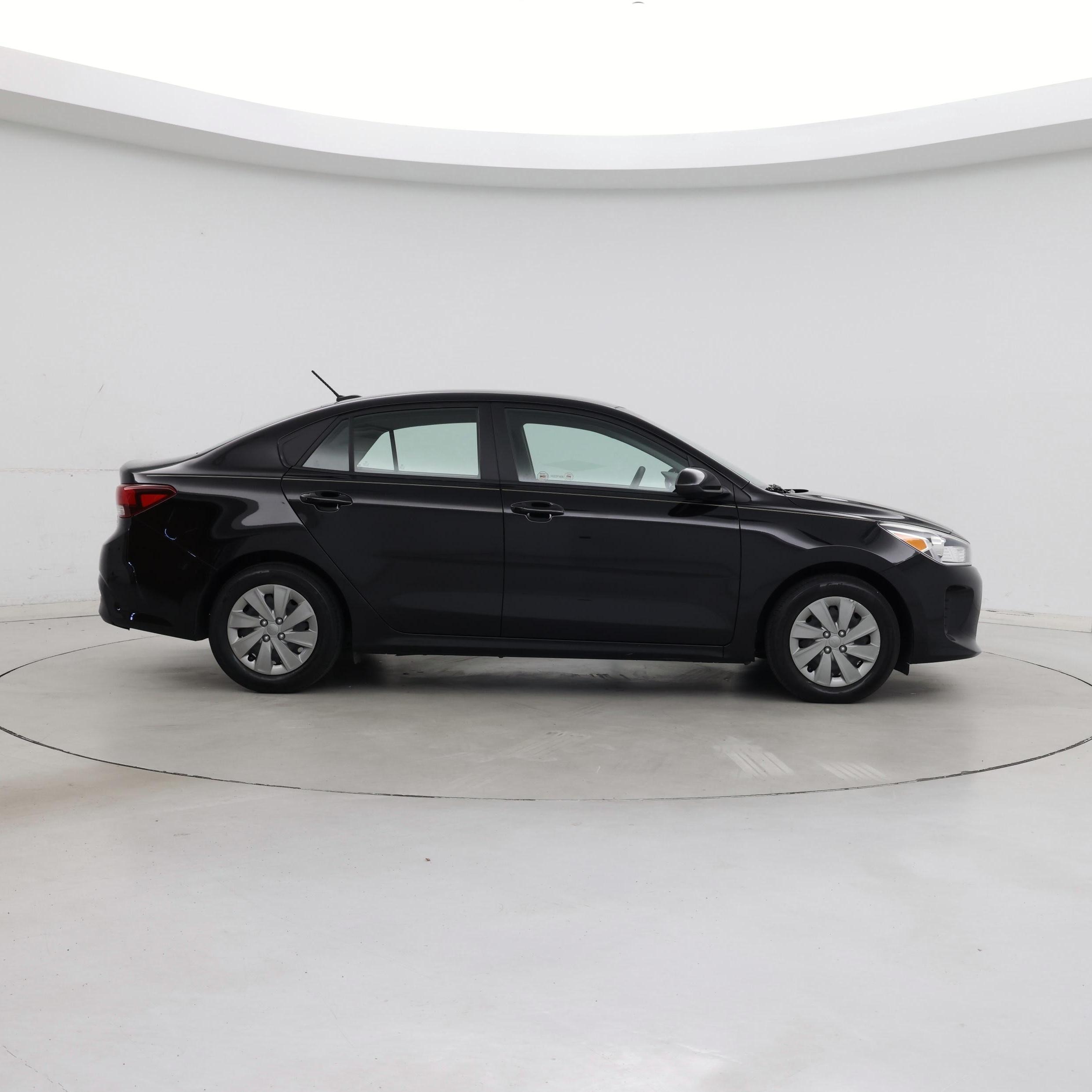 Thumbnail: 2020 Kia Rio - 7