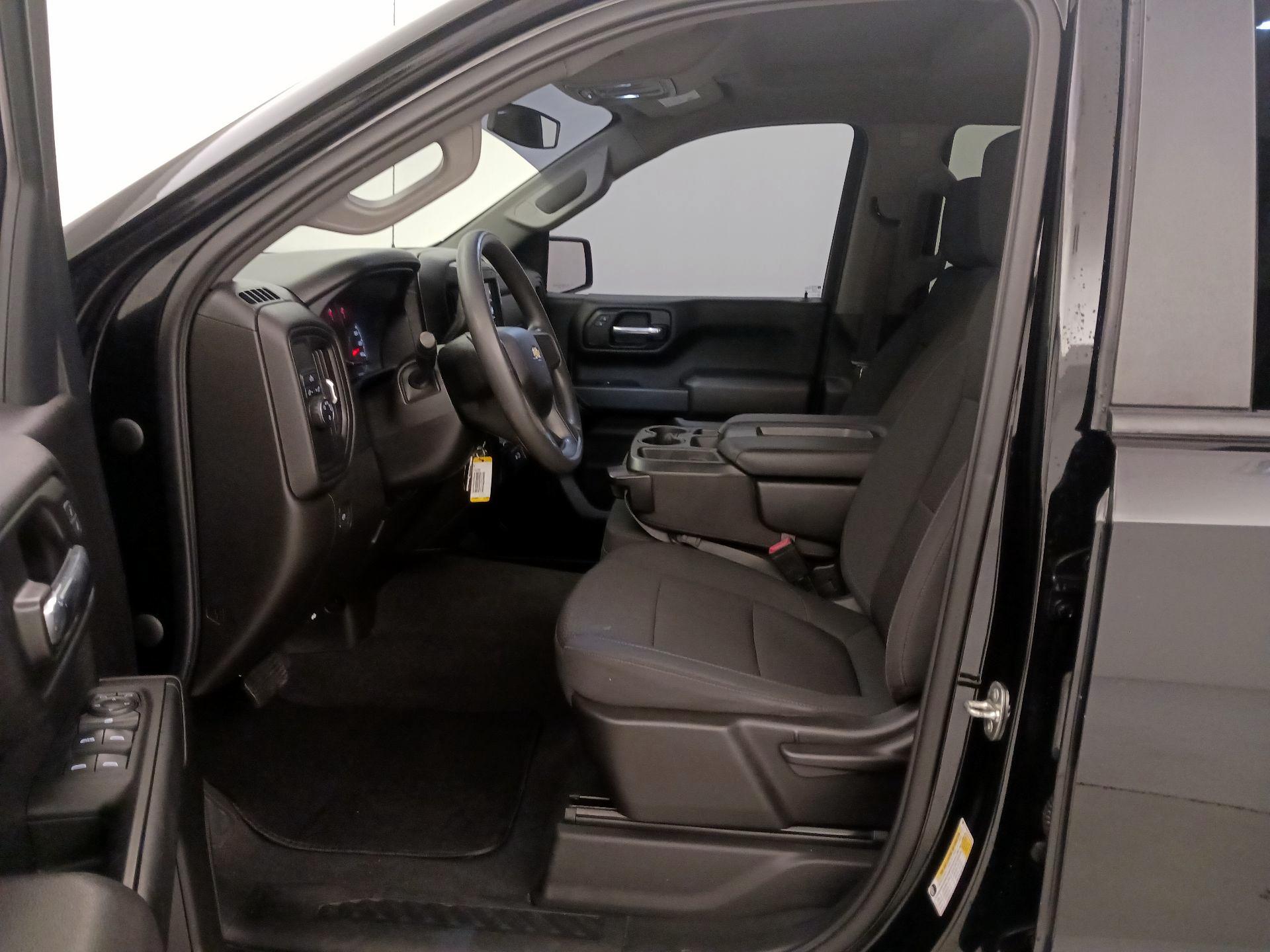 Thumbnail: 2022 Chevrolet Silverado 1500 - 11