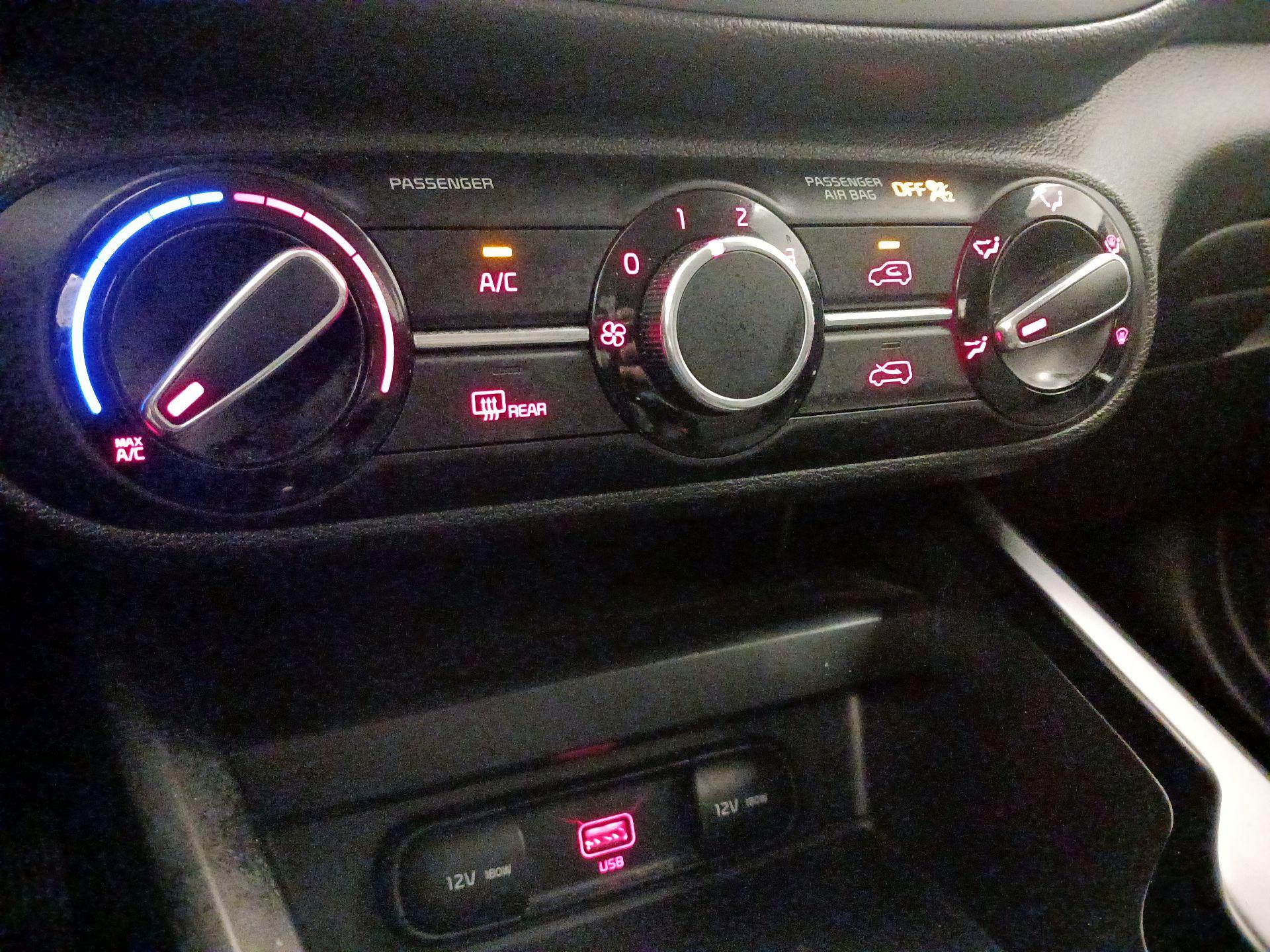 Thumbnail: 2022 Kia Soul - 16