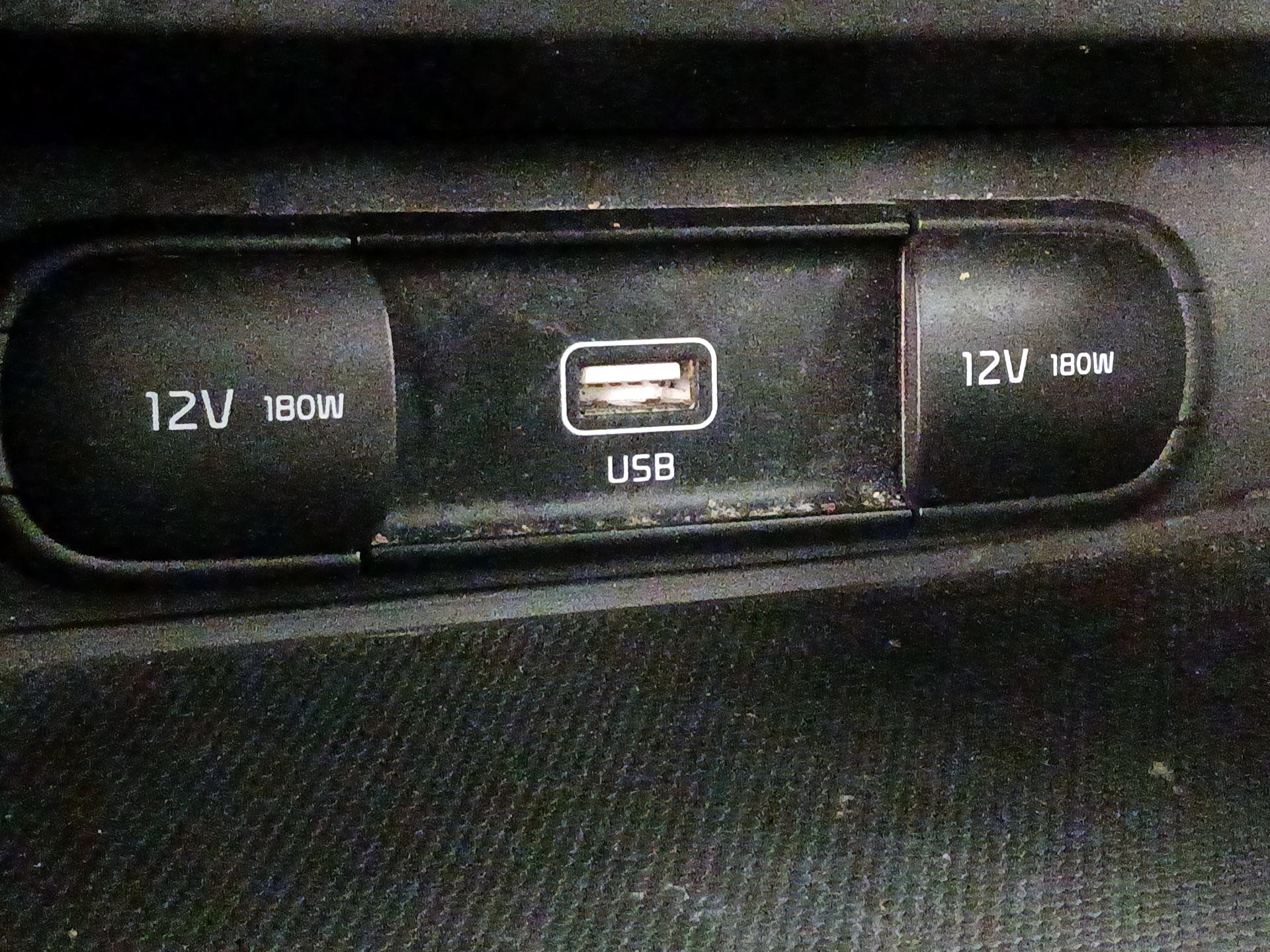 Thumbnail: 2022 Kia Soul - 18