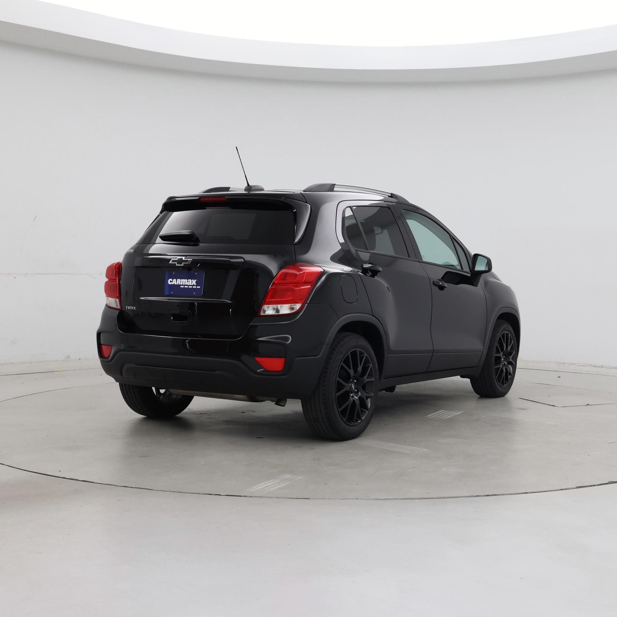 Thumbnail: 2021 Chevrolet Trax - 8