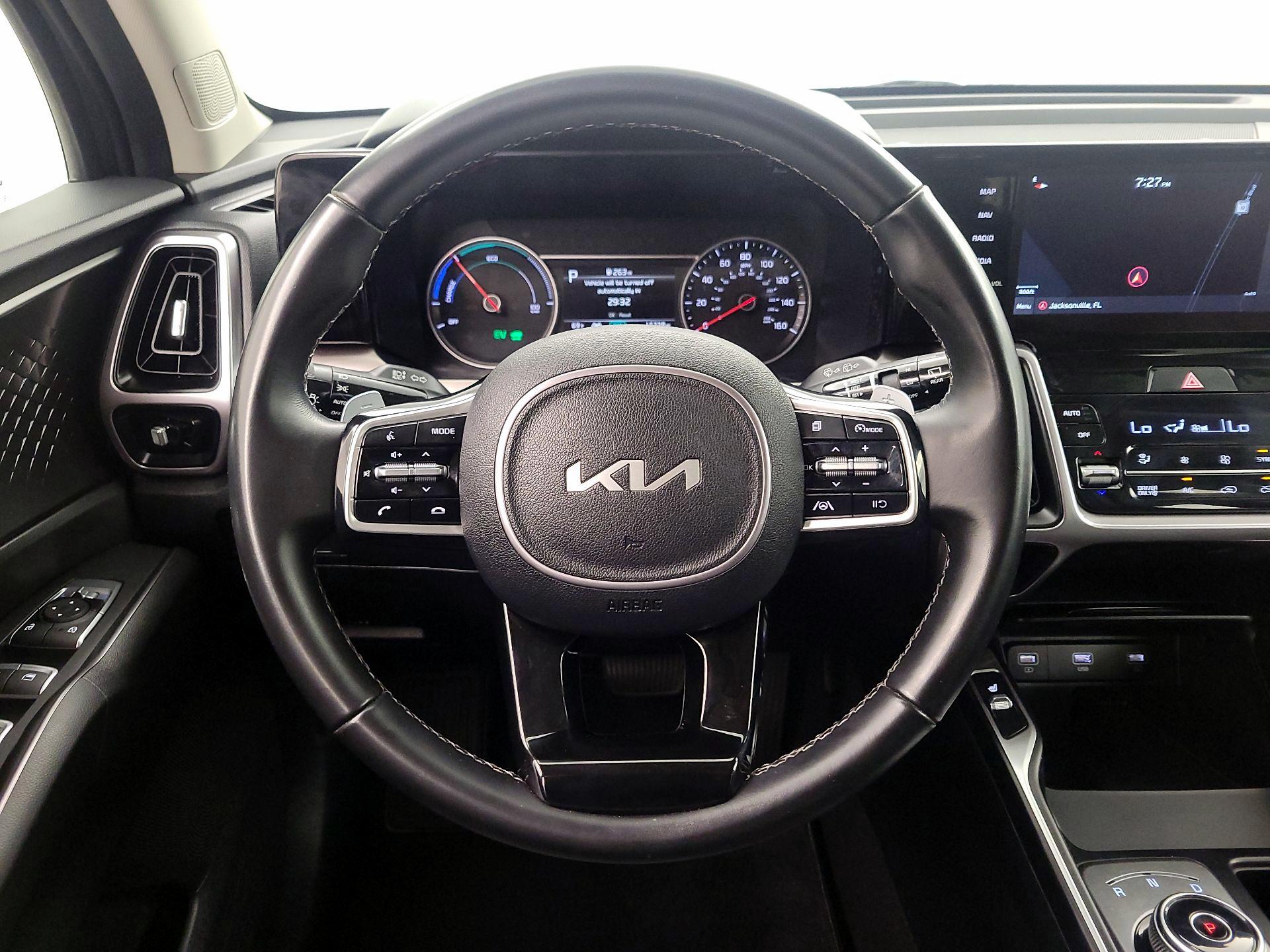 Thumbnail: 2022 Kia Sorento - 10
