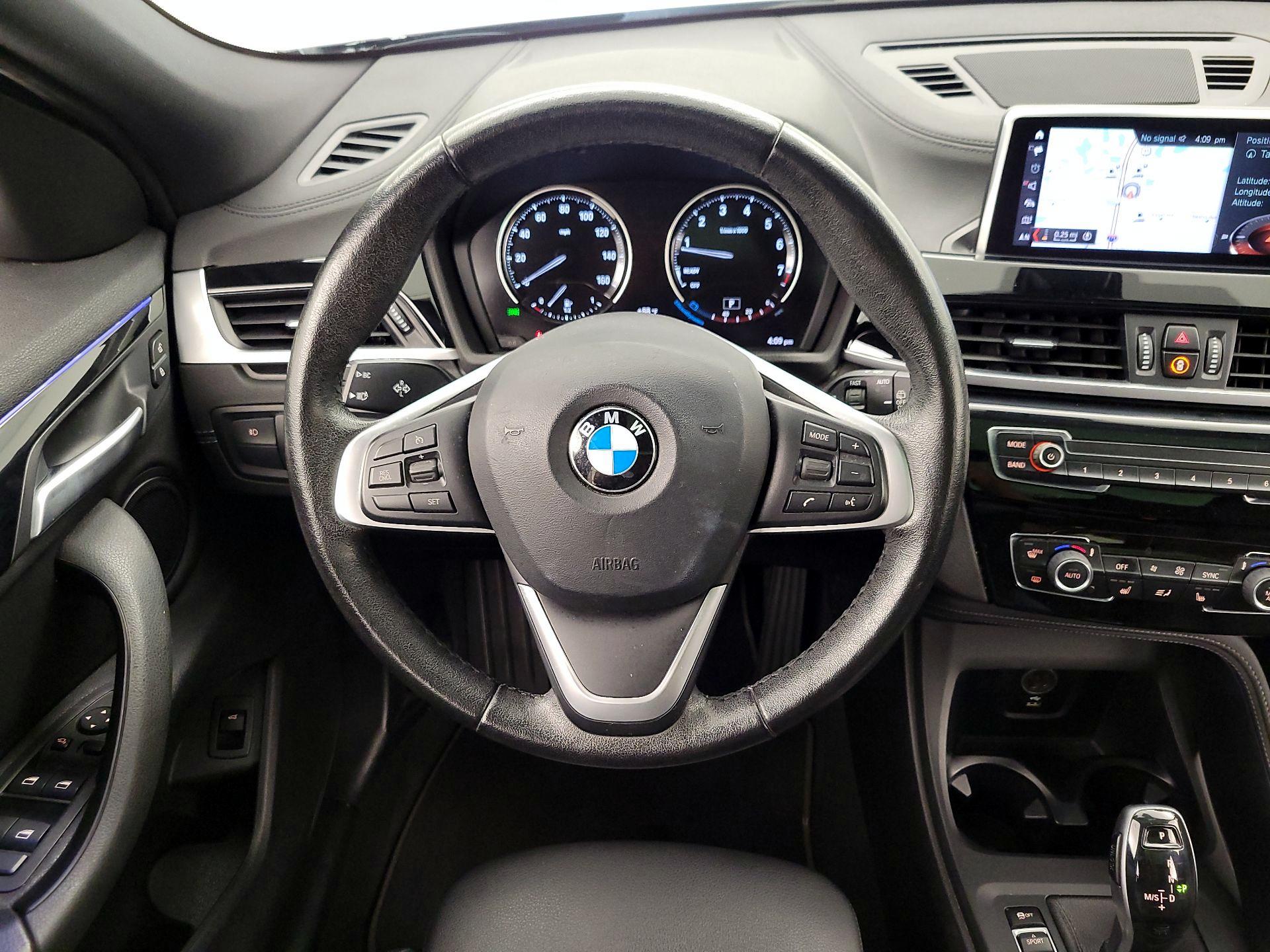 Thumbnail: 2020 BMW X2 - 10
