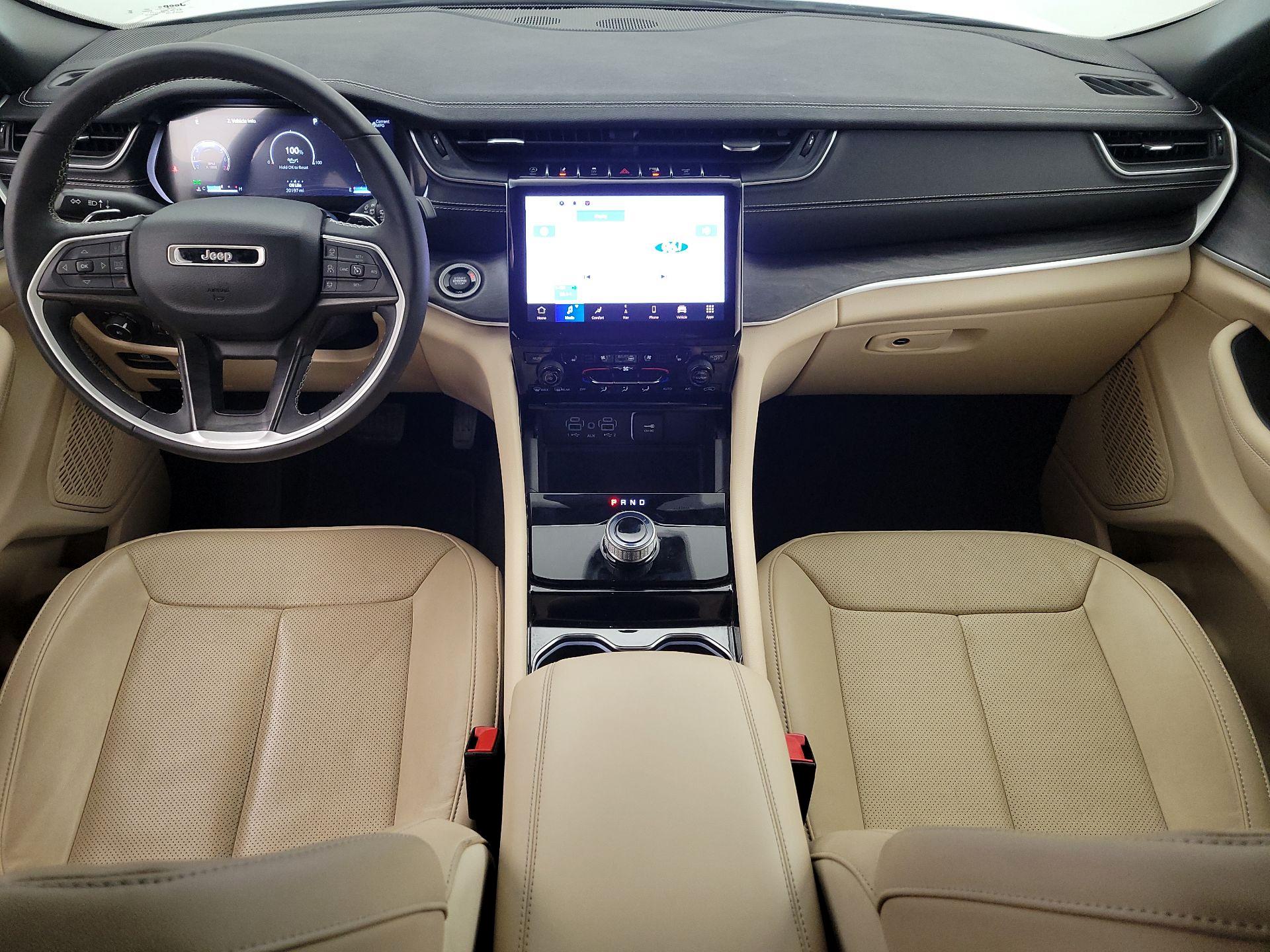 Thumbnail: 2023 Jeep Grand Cherokee - 9