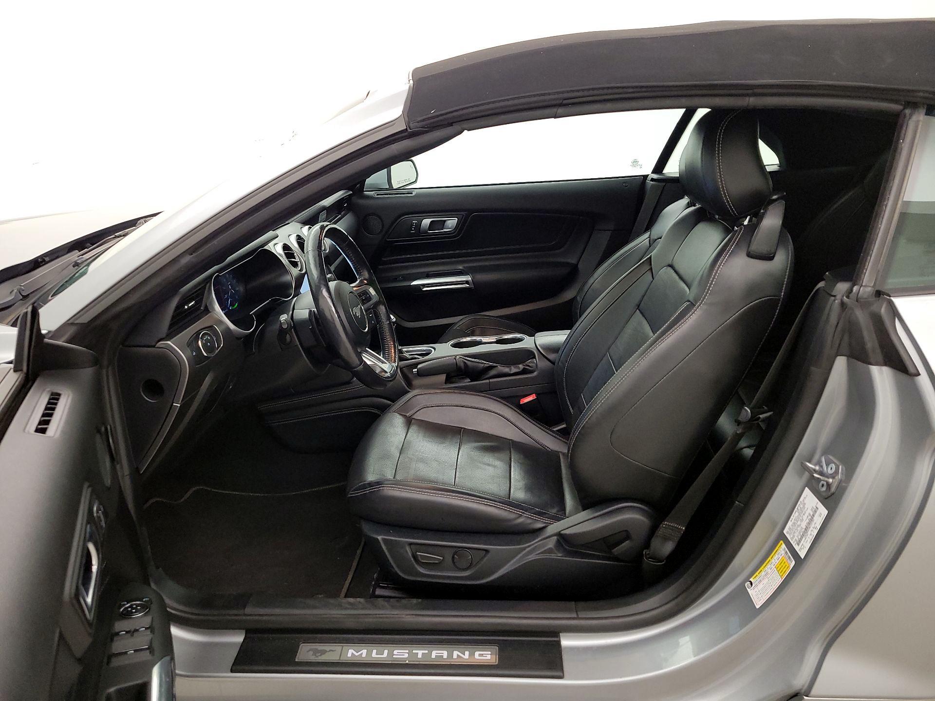 Thumbnail: 2022 Ford Mustang - 11