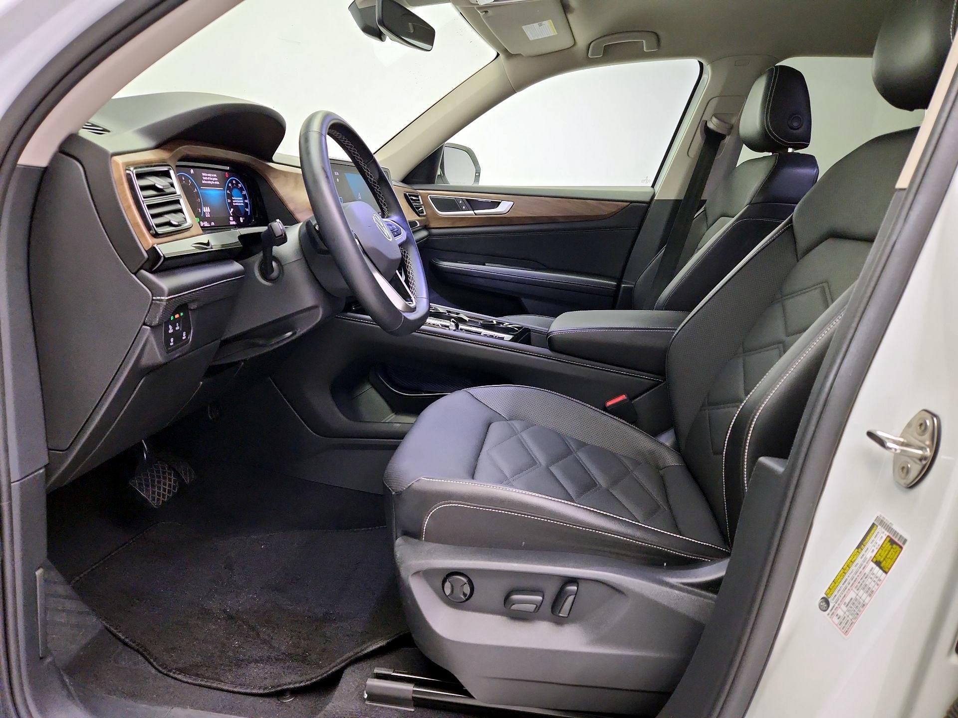 Thumbnail: 2025 Volkswagen Atlas - 11