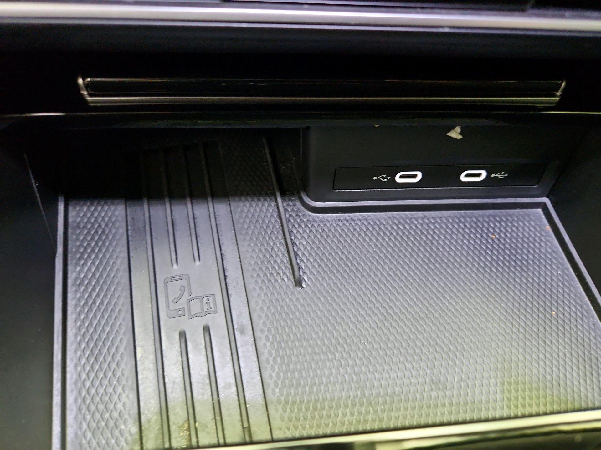 Thumbnail: 2025 Volkswagen Atlas - 18