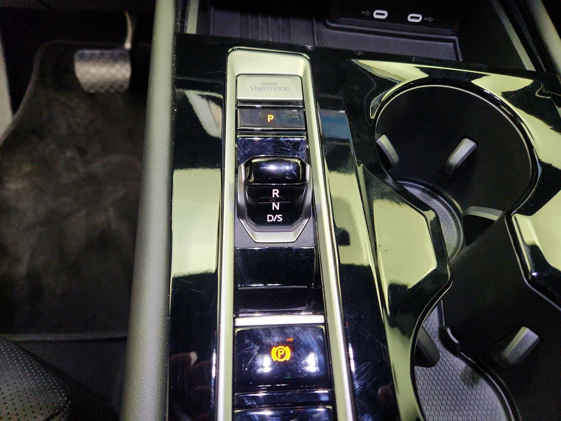 Thumbnail: 2025 Volkswagen Atlas - 17