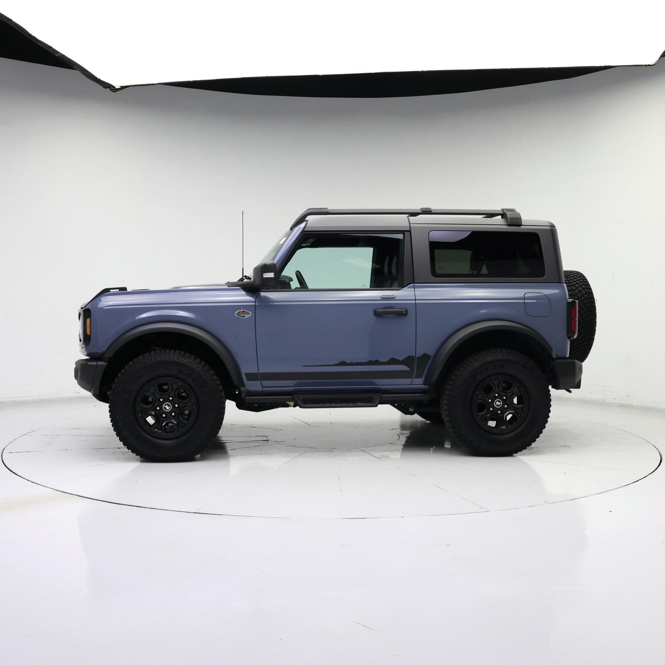 Thumbnail: 2023 Ford Bronco - 3
