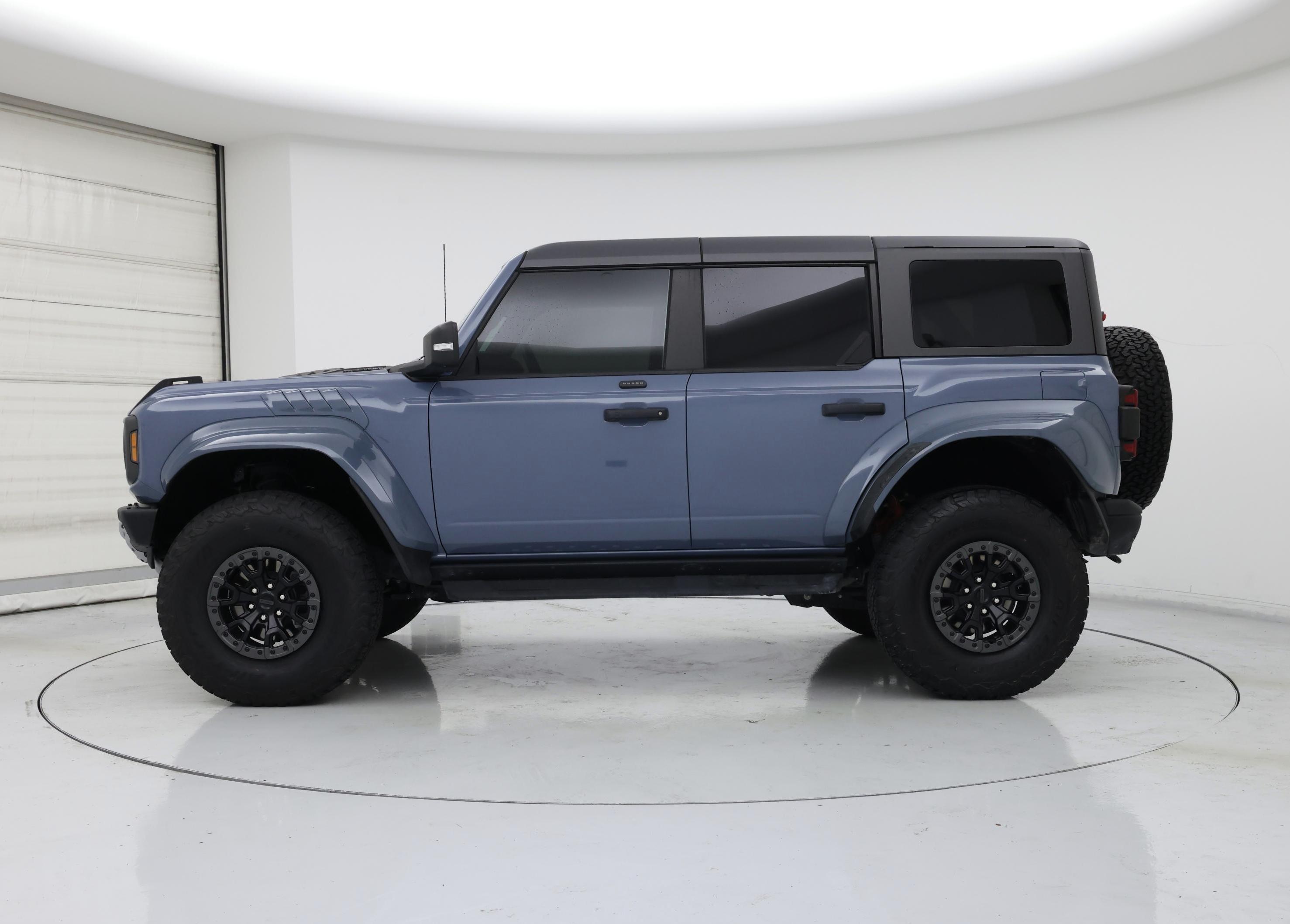 Thumbnail: 2024 Ford Bronco - 3