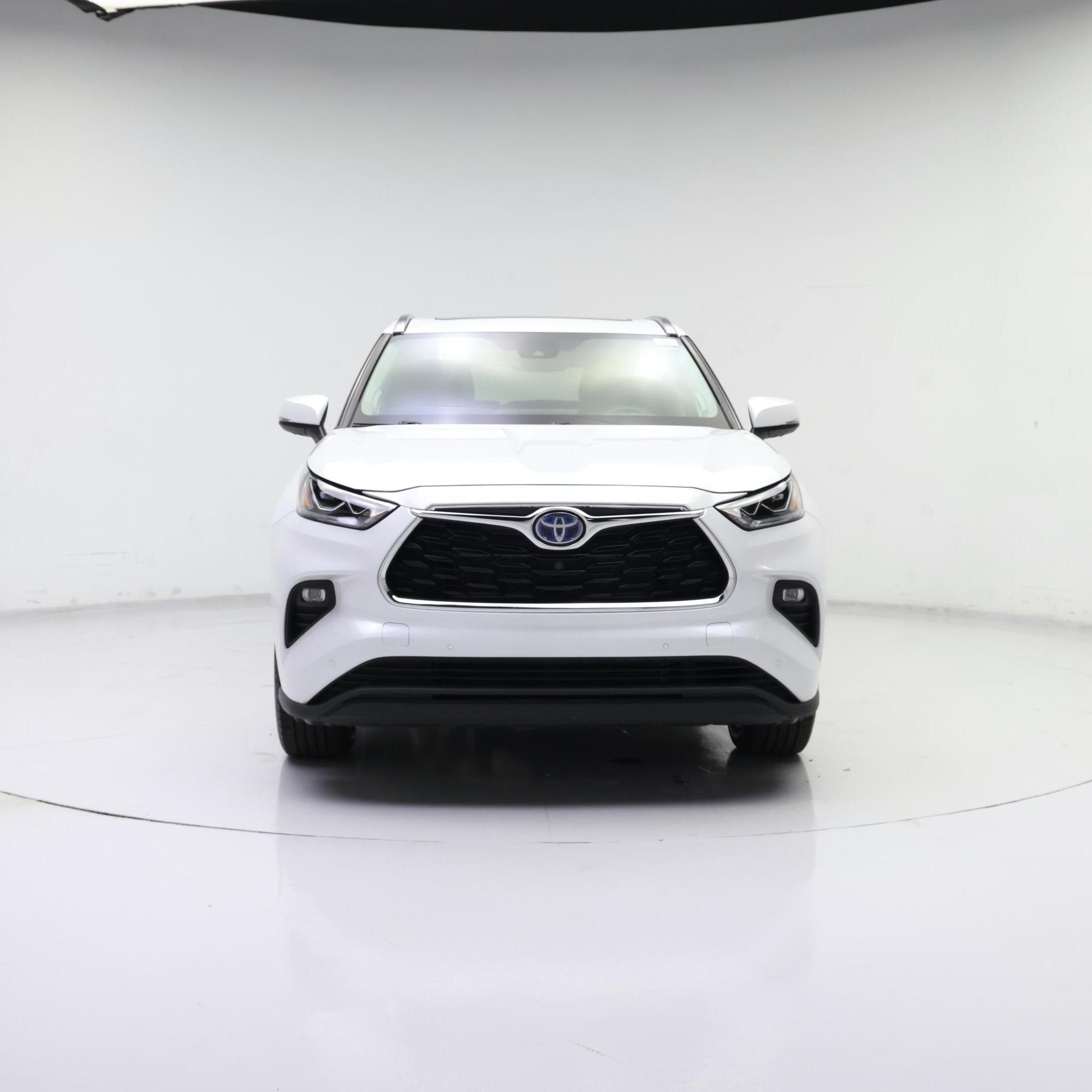 Thumbnail: 2022 Toyota Highlander - 5