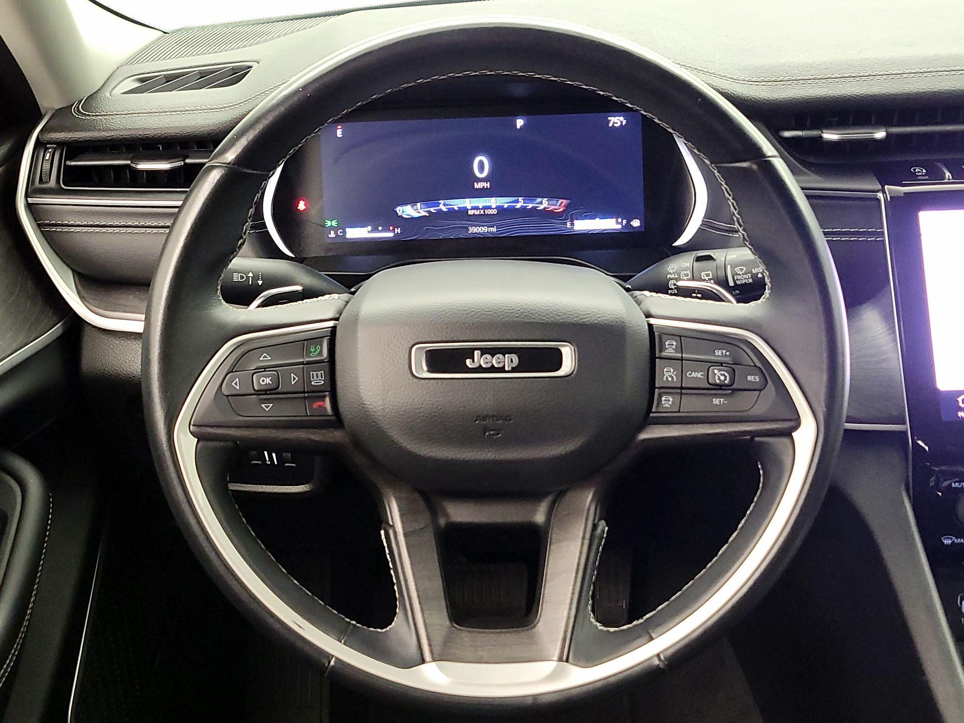 Thumbnail: 2022 Jeep Grand Cherokee - 10