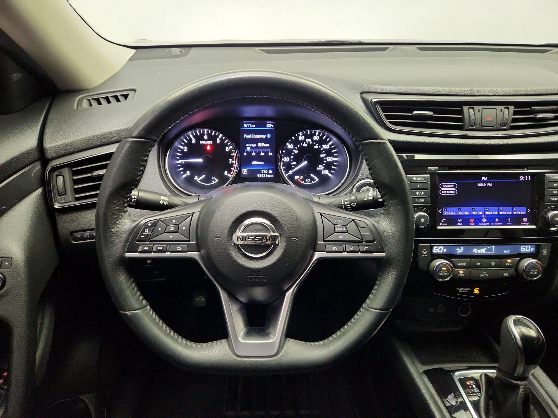 Thumbnail: 2018 Nissan Rogue - 10