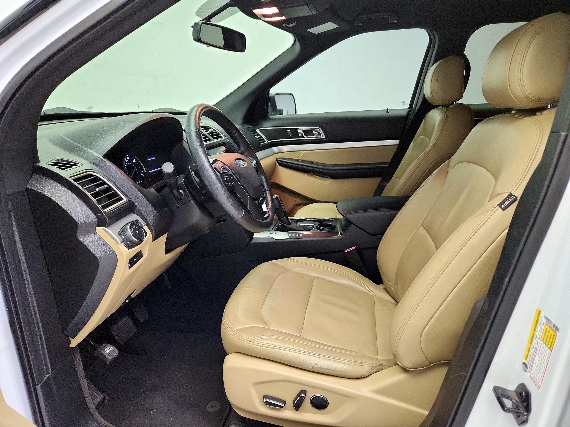 Thumbnail: 2017 Ford Explorer - 11