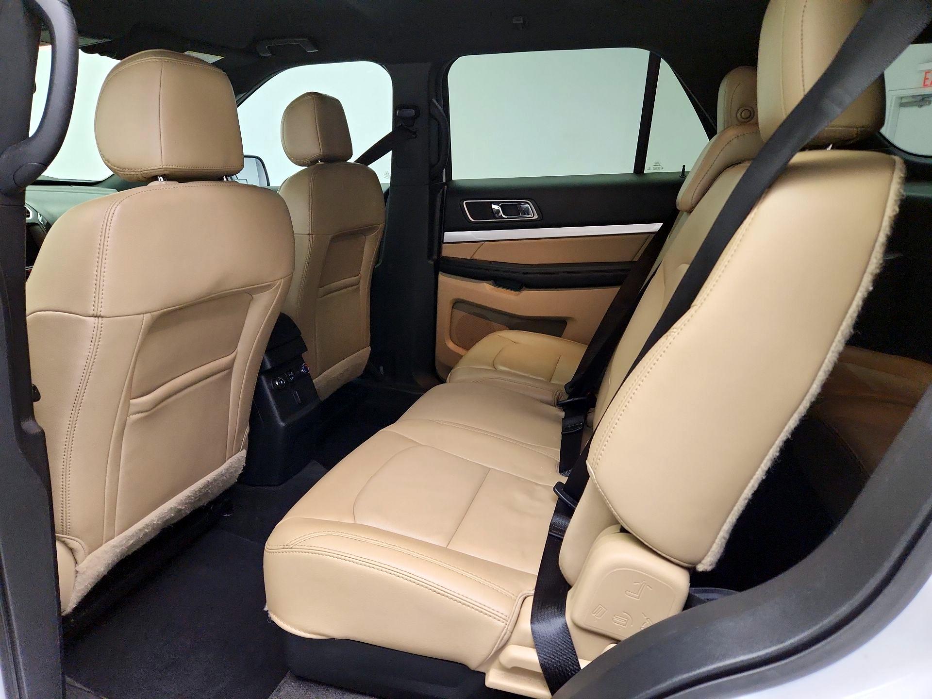 Thumbnail: 2017 Ford Explorer - 20