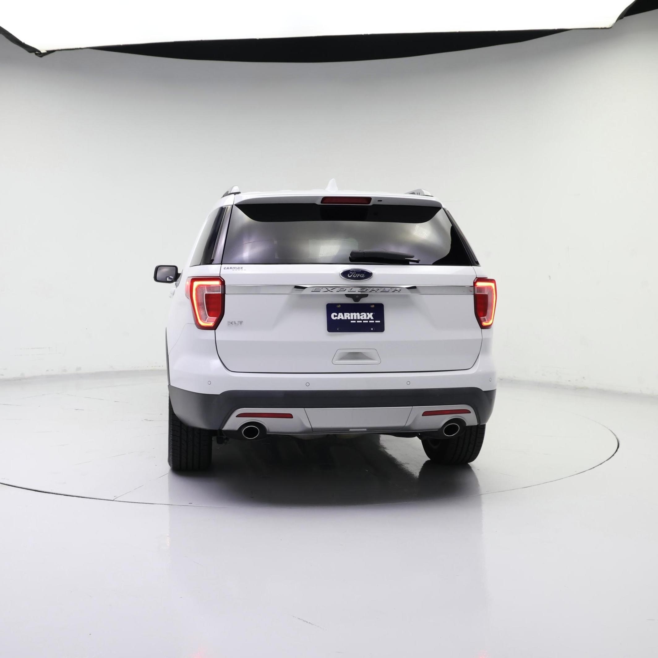 Thumbnail: 2017 Ford Explorer - 6