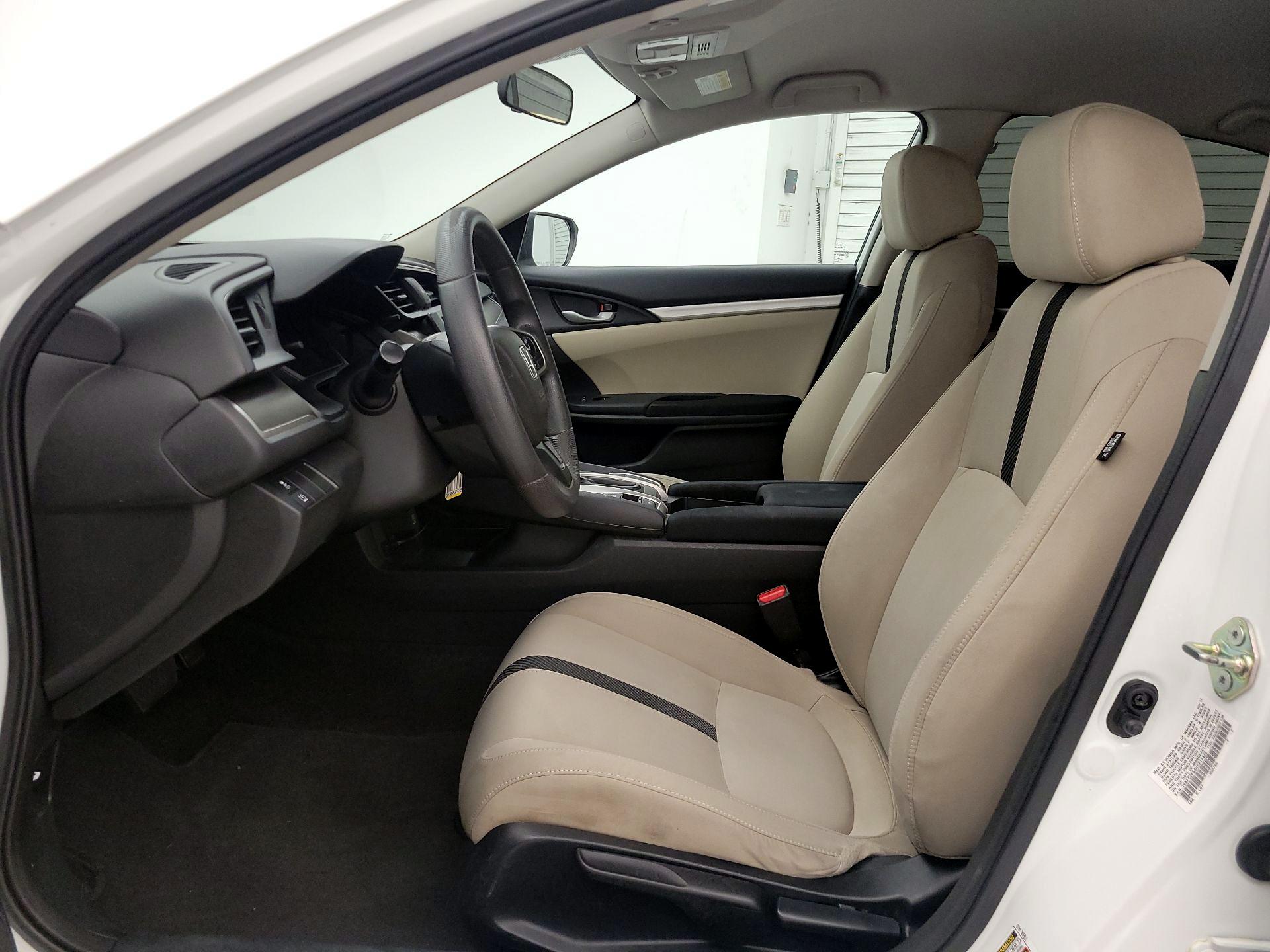 Thumbnail: 2017 Honda Civic - 11