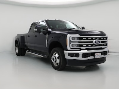 2023 Ford F350 Lariat