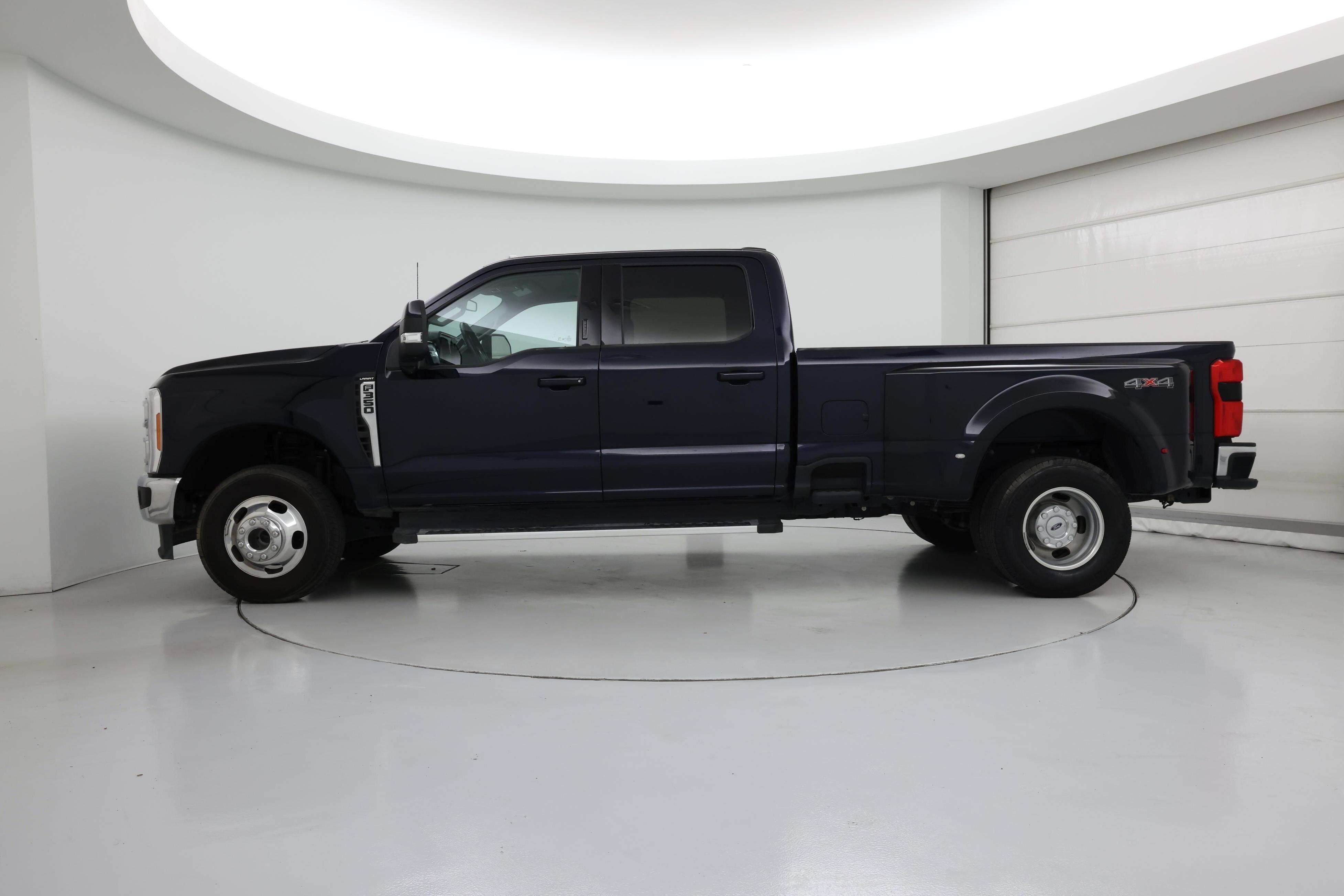 Thumbnail: 2023 Ford F-350 - 3