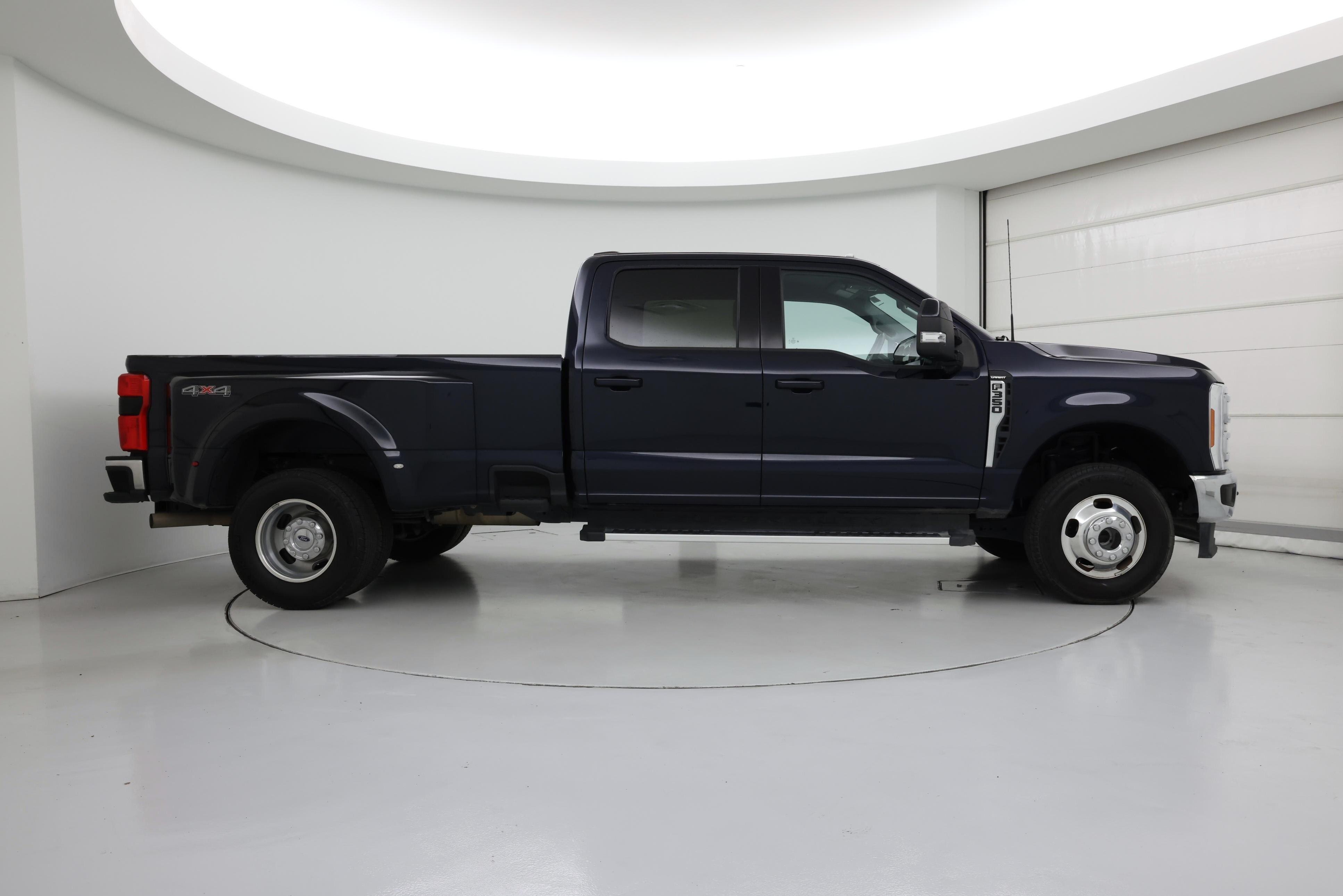 Thumbnail: 2023 Ford F-350 - 7