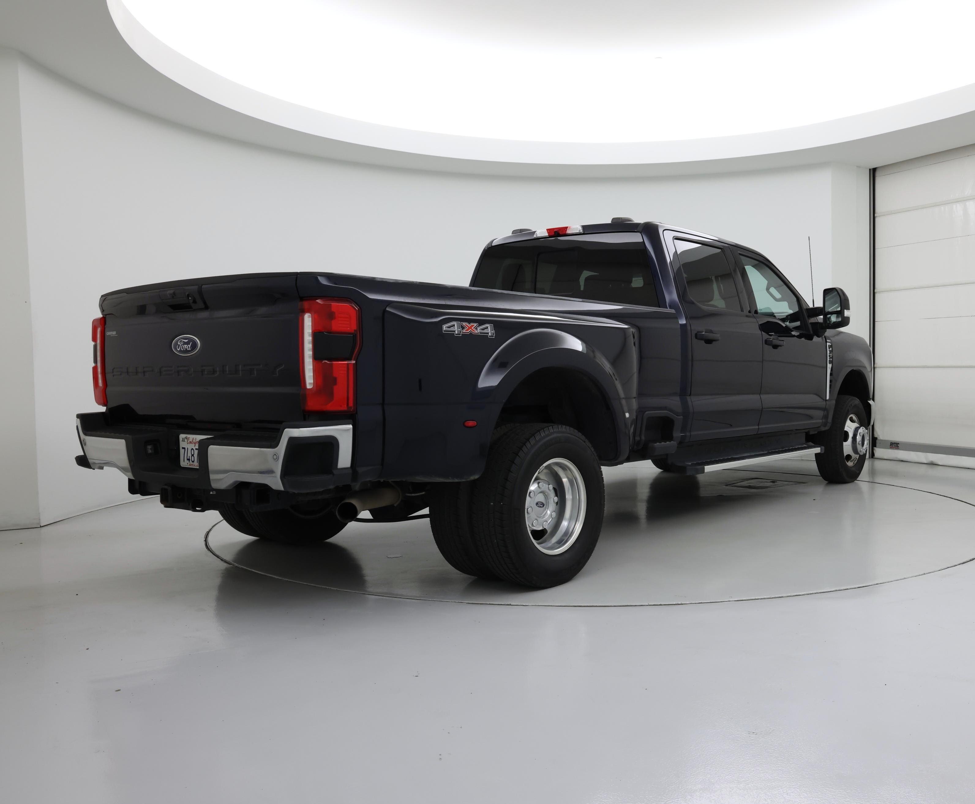 Thumbnail: 2023 Ford F-350 - 8