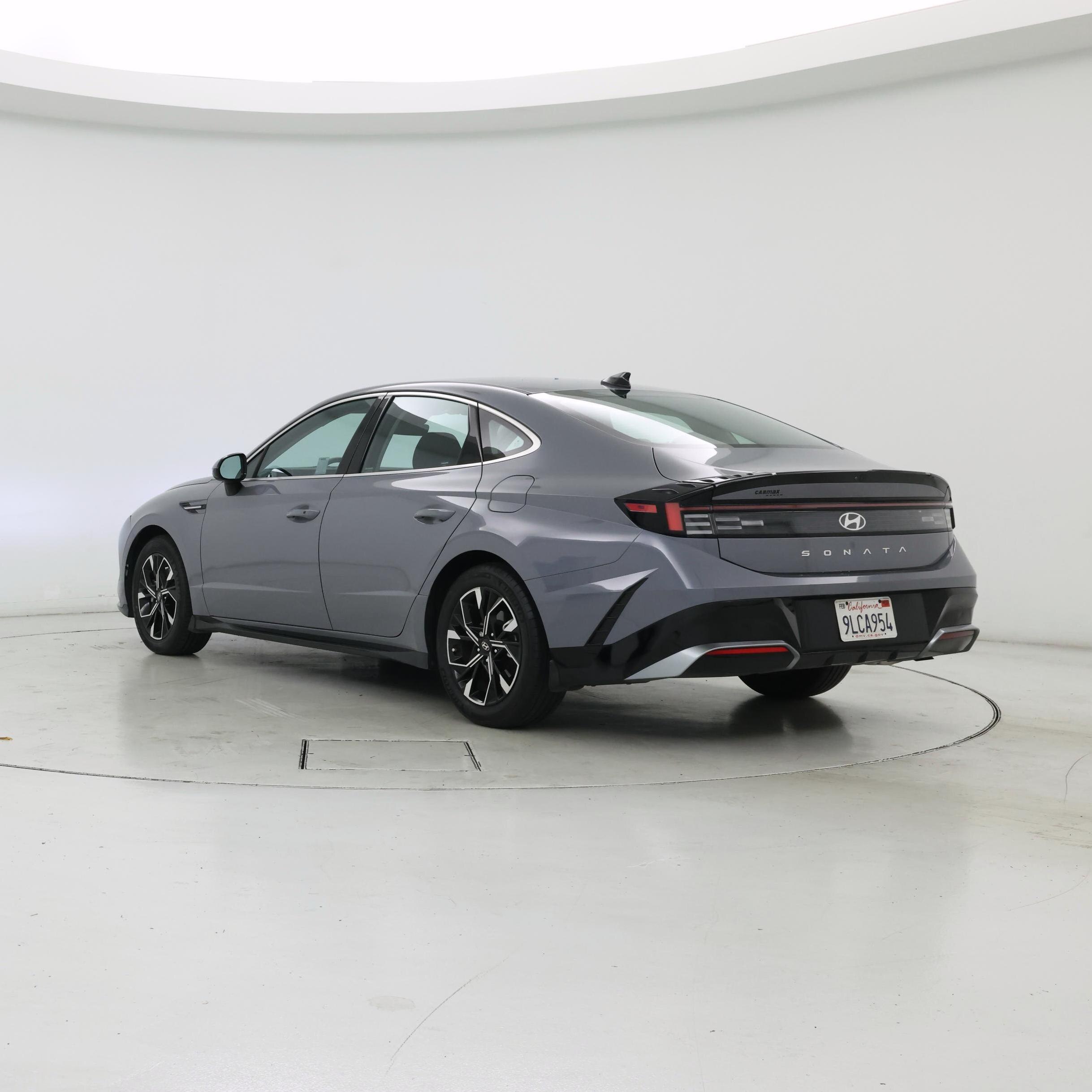 Thumbnail: 2024 Hyundai Sonata - 2