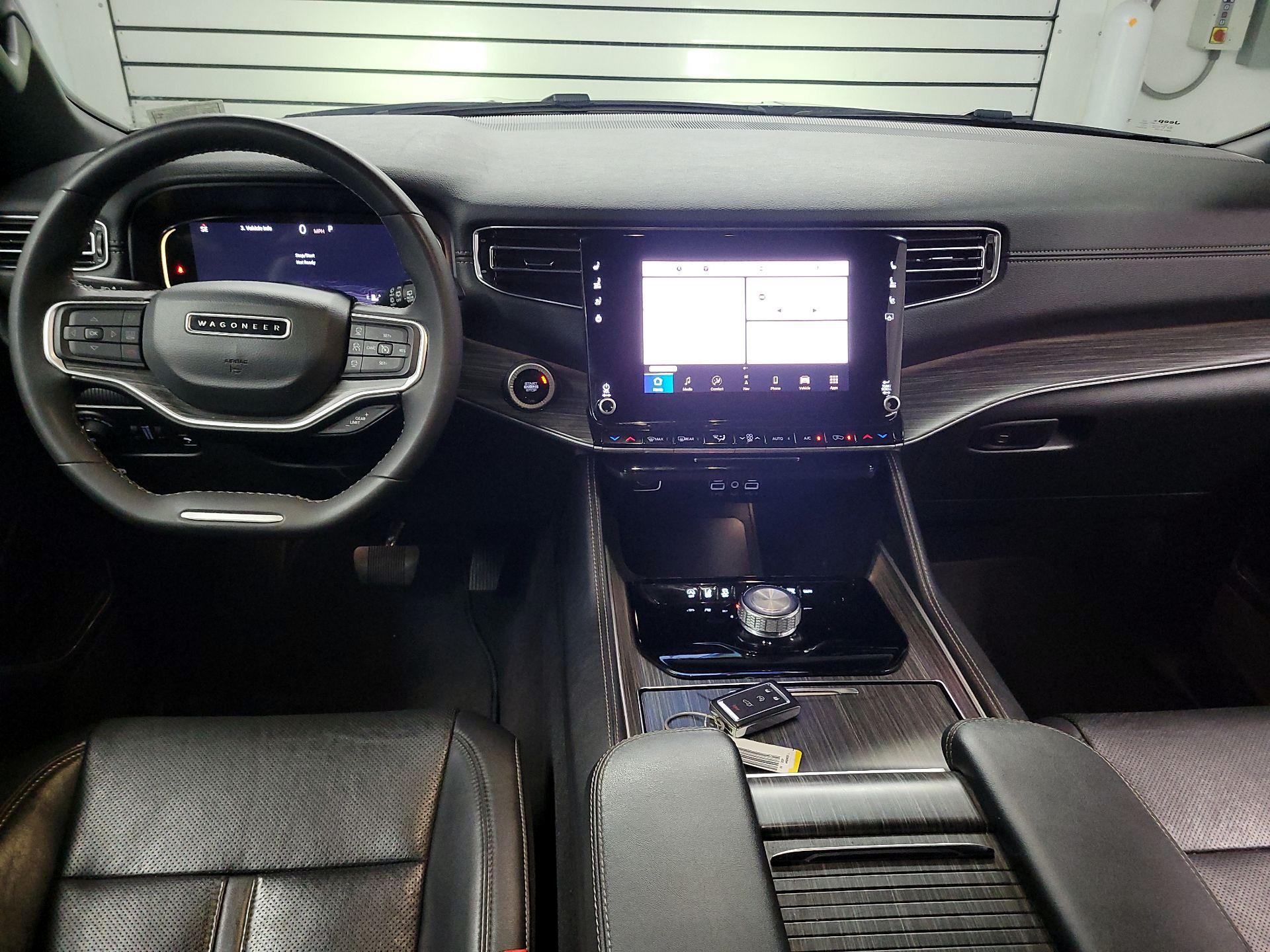 Thumbnail: 2024 Jeep Wagoneer - 9