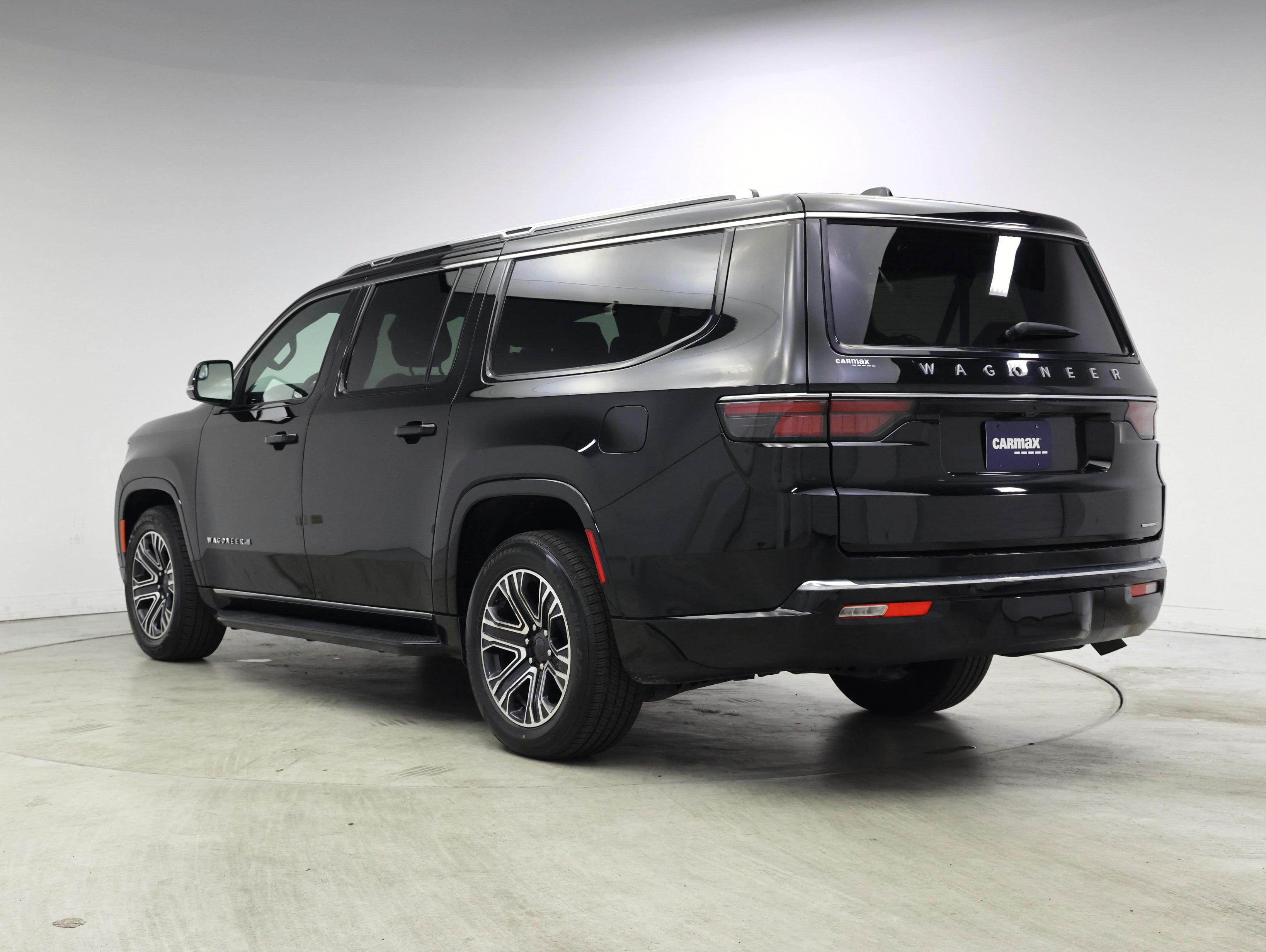 Thumbnail: 2024 Jeep Wagoneer - 2