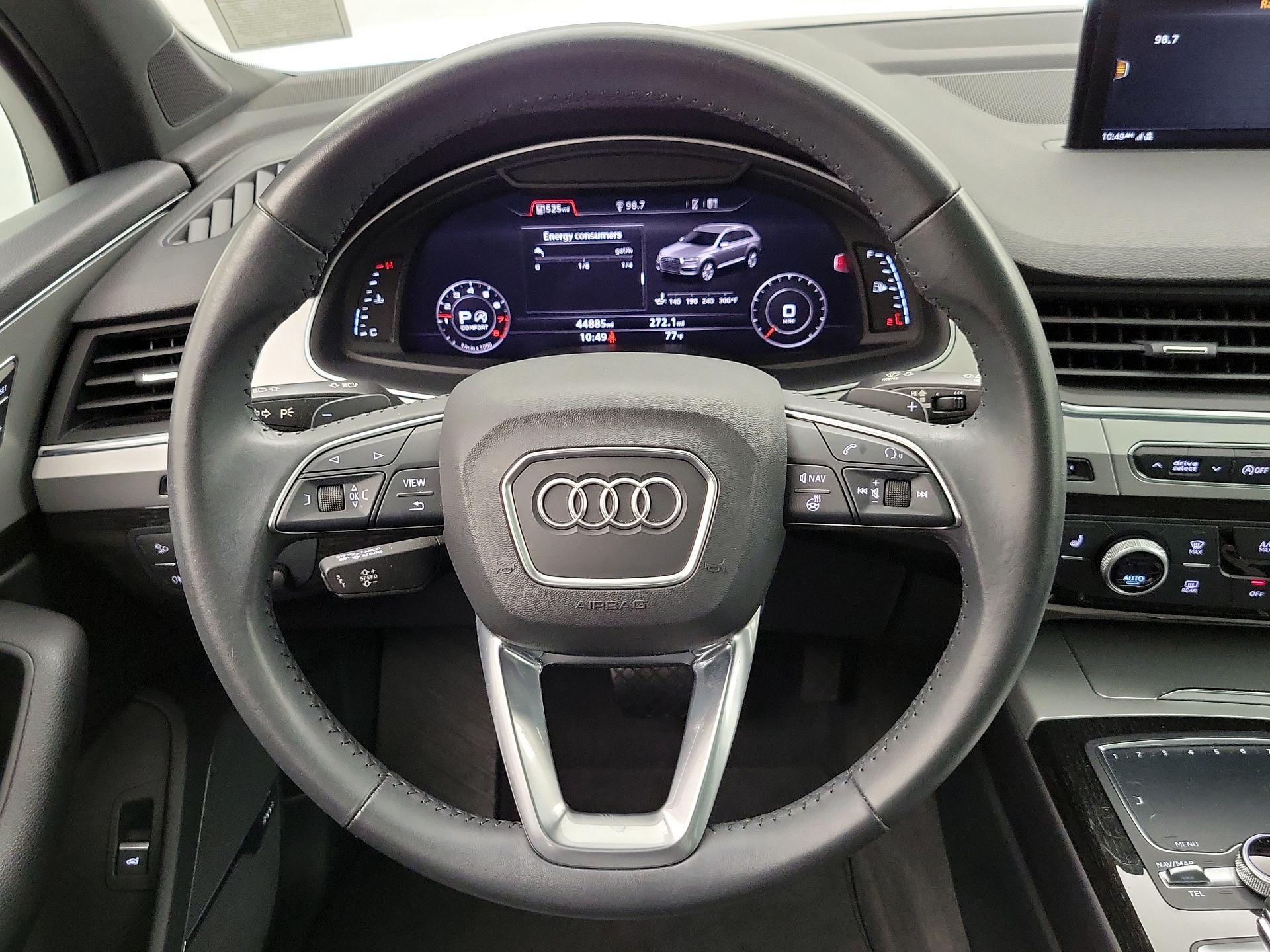 Thumbnail: 2019 Audi Q7 - 10