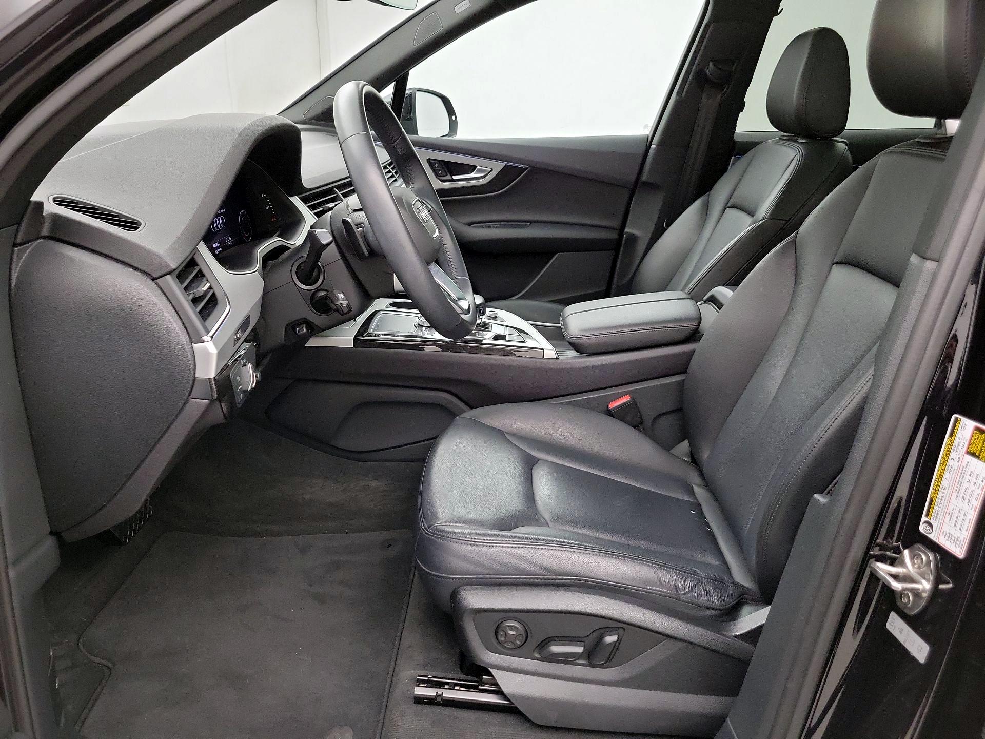 Thumbnail: 2019 Audi Q7 - 11