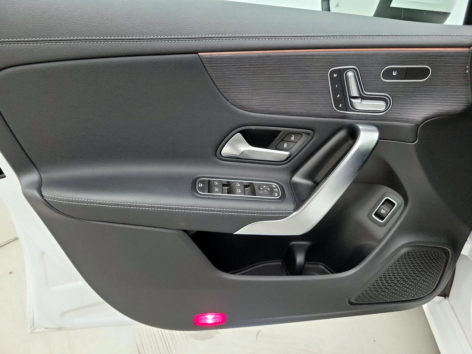 Thumbnail: 2023 Mercedes-Benz CLA - 12