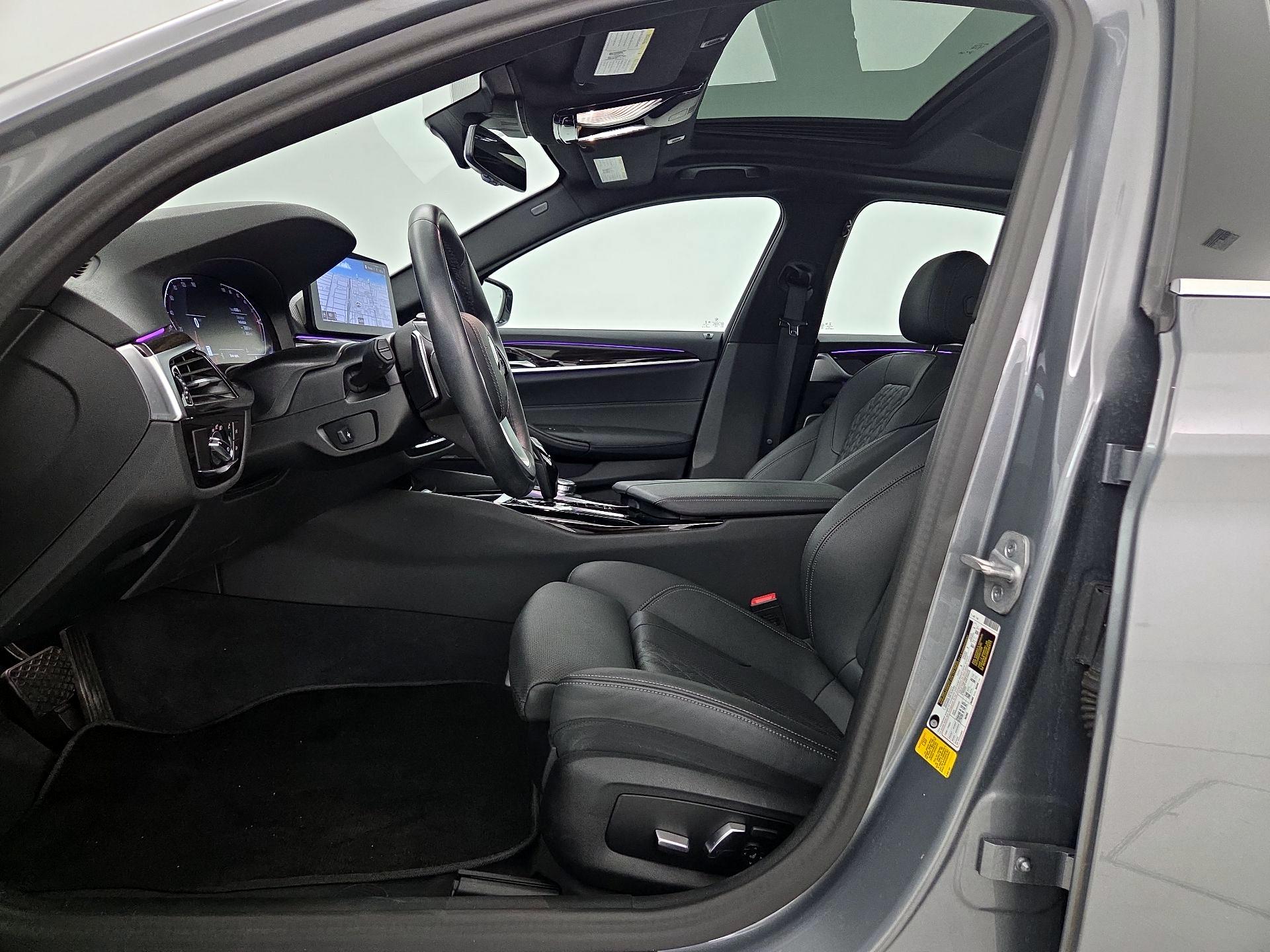 Thumbnail: 2023 BMW 5 Series - 11