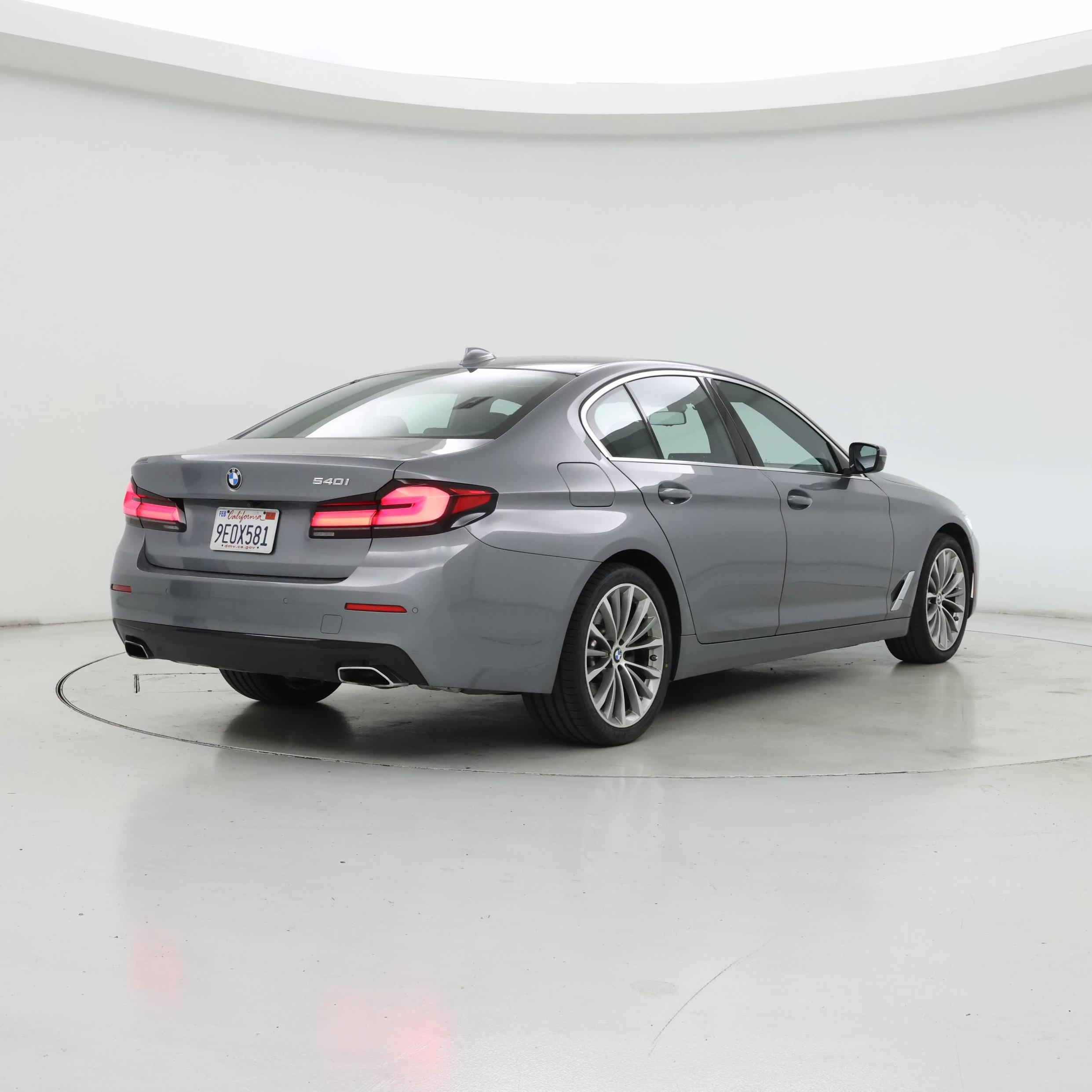 Thumbnail: 2023 BMW 5 Series - 8