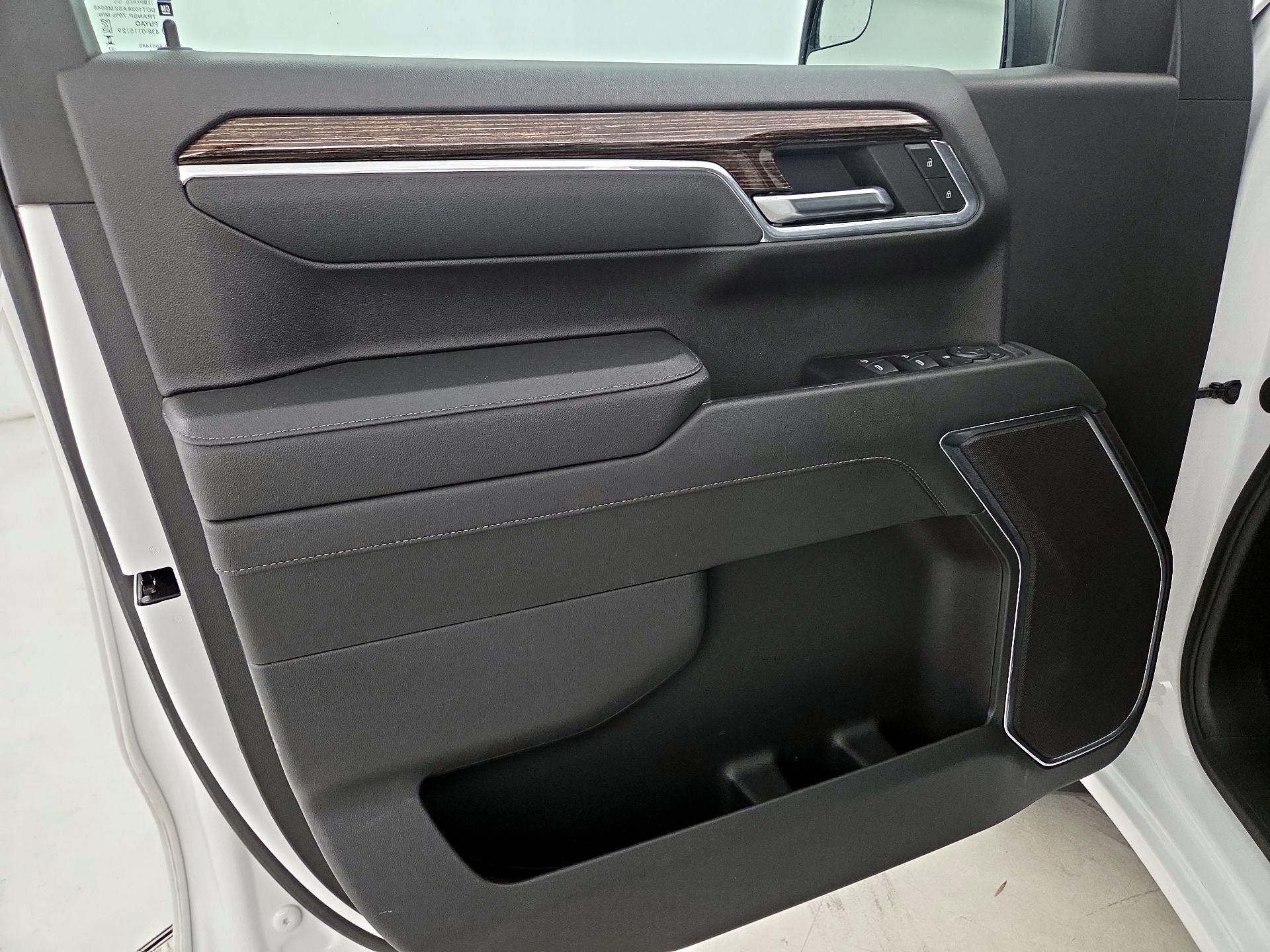 Thumbnail: 2023 GMC Sierra 1500 - 12