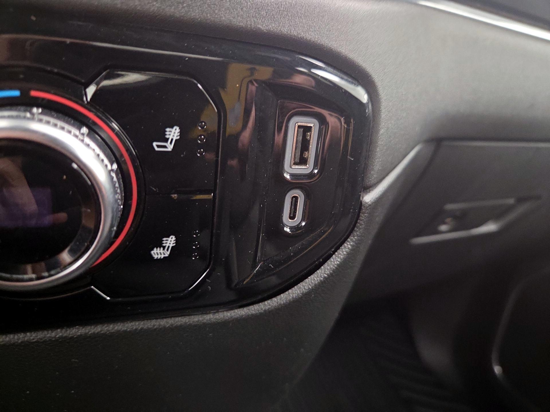 Thumbnail: 2023 GMC Sierra 1500 - 19