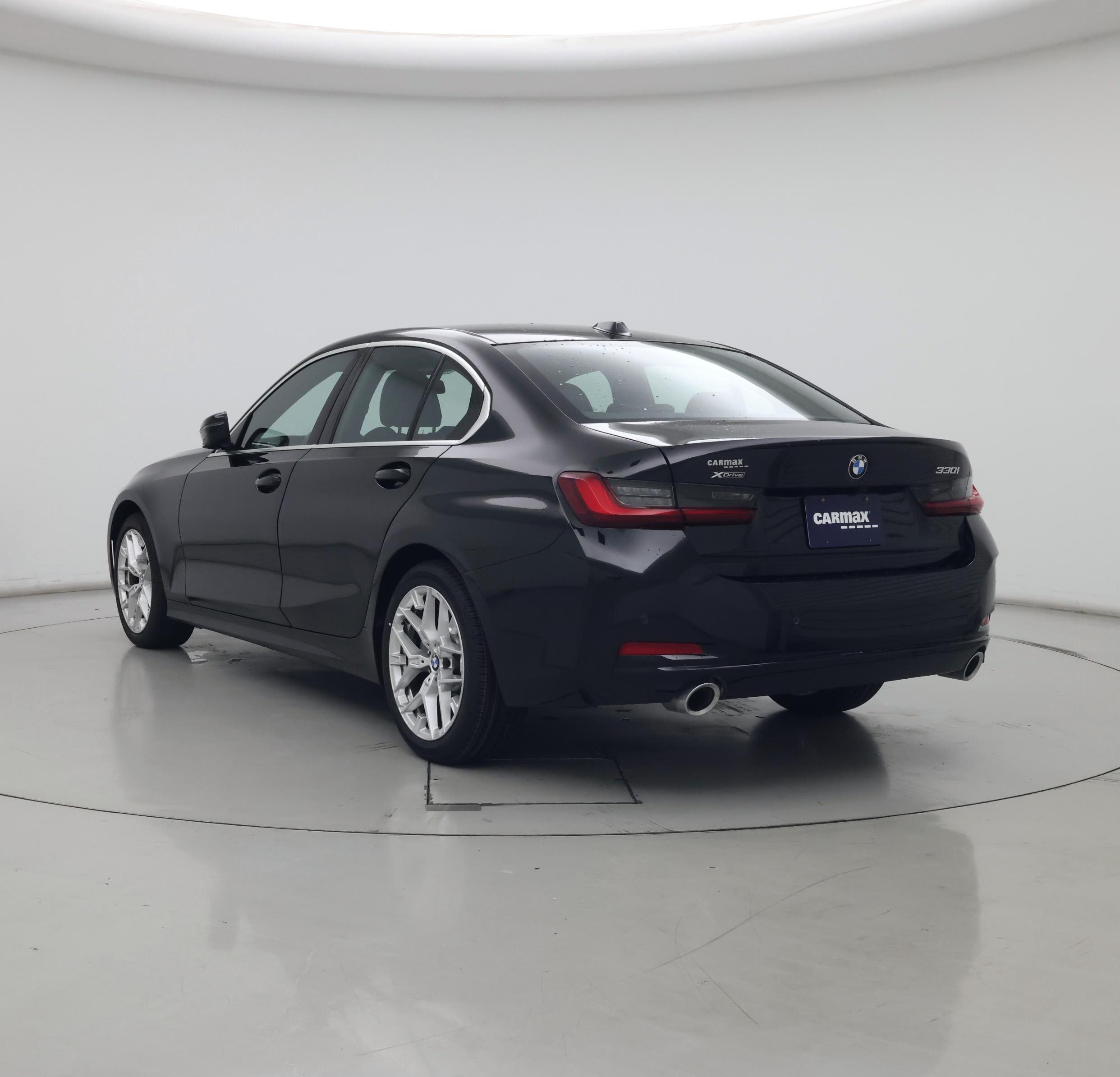 Thumbnail: 2026 BMW 3 Series - 2