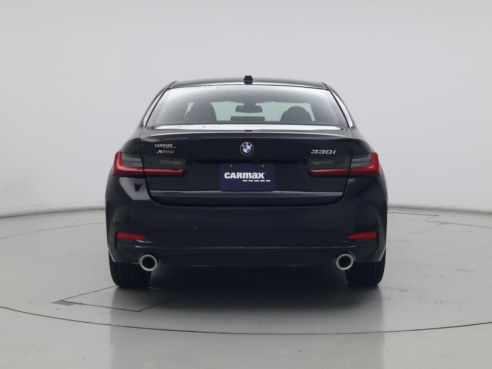 2026 BMW 3 Series 330i - Photo 7