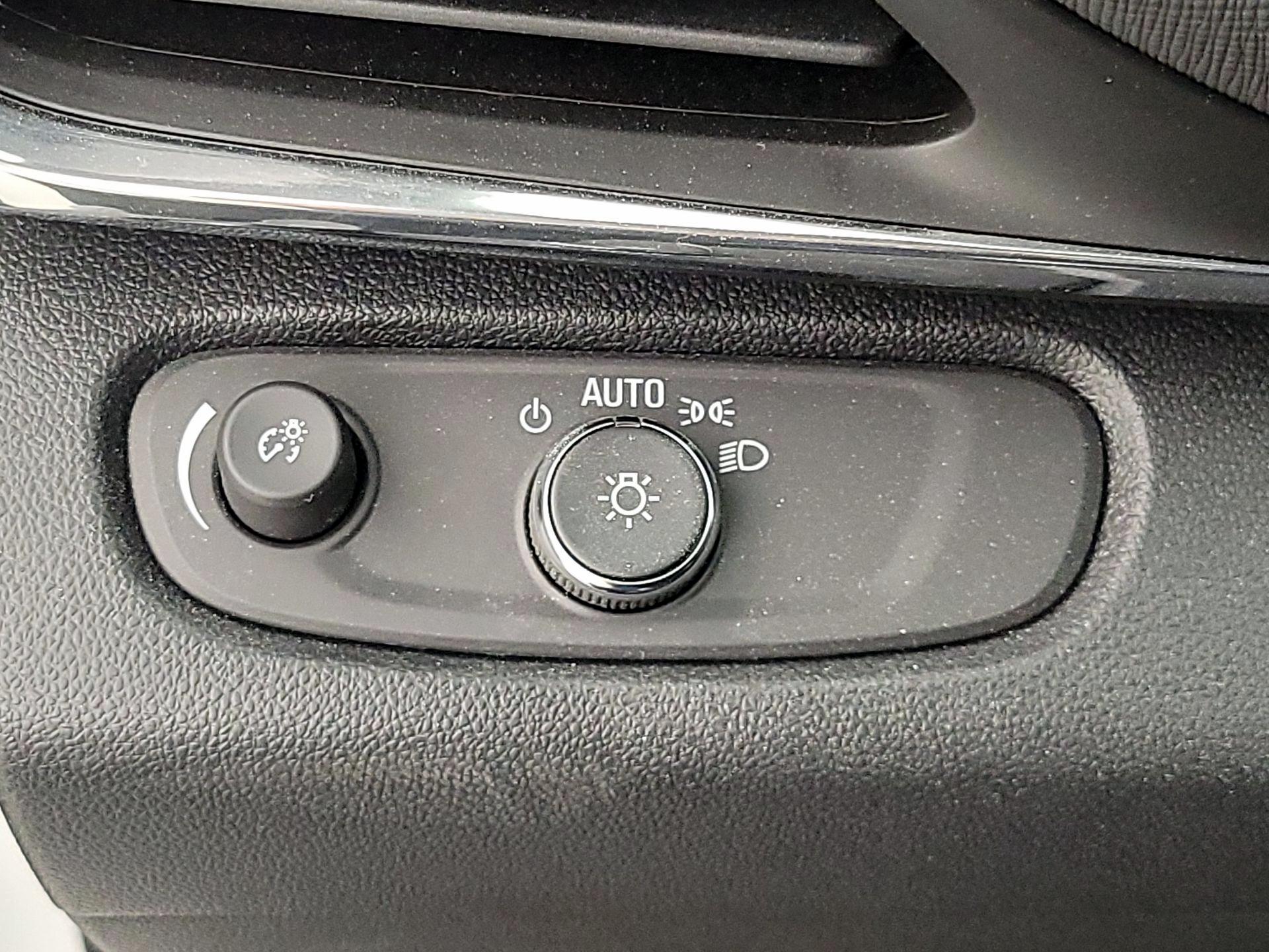 Thumbnail: 2026 Buick Envista - 13