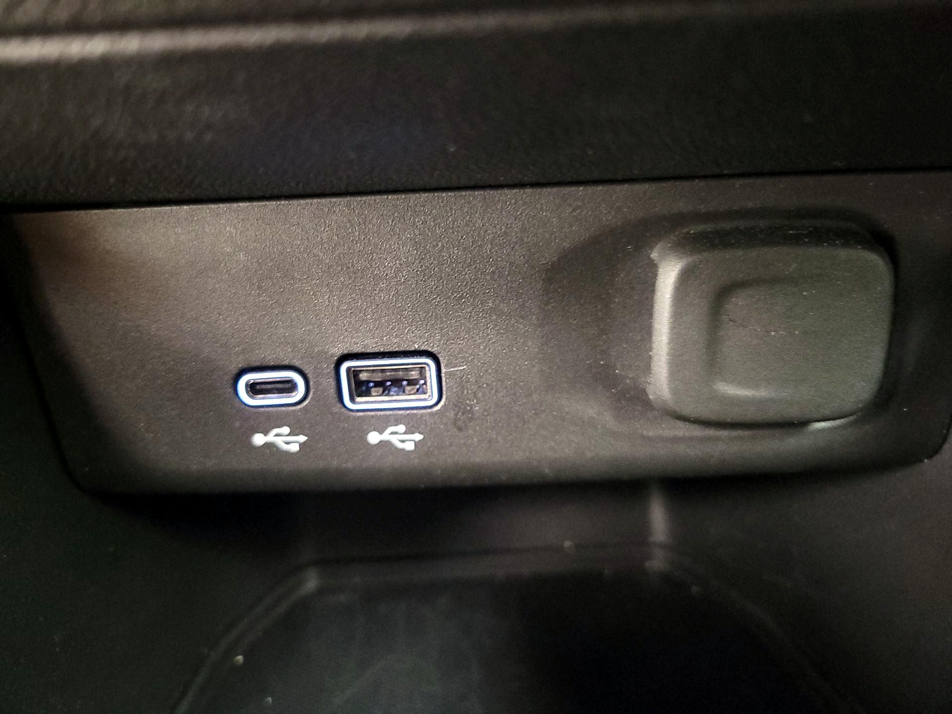 Thumbnail: 2026 Buick Envista - 18